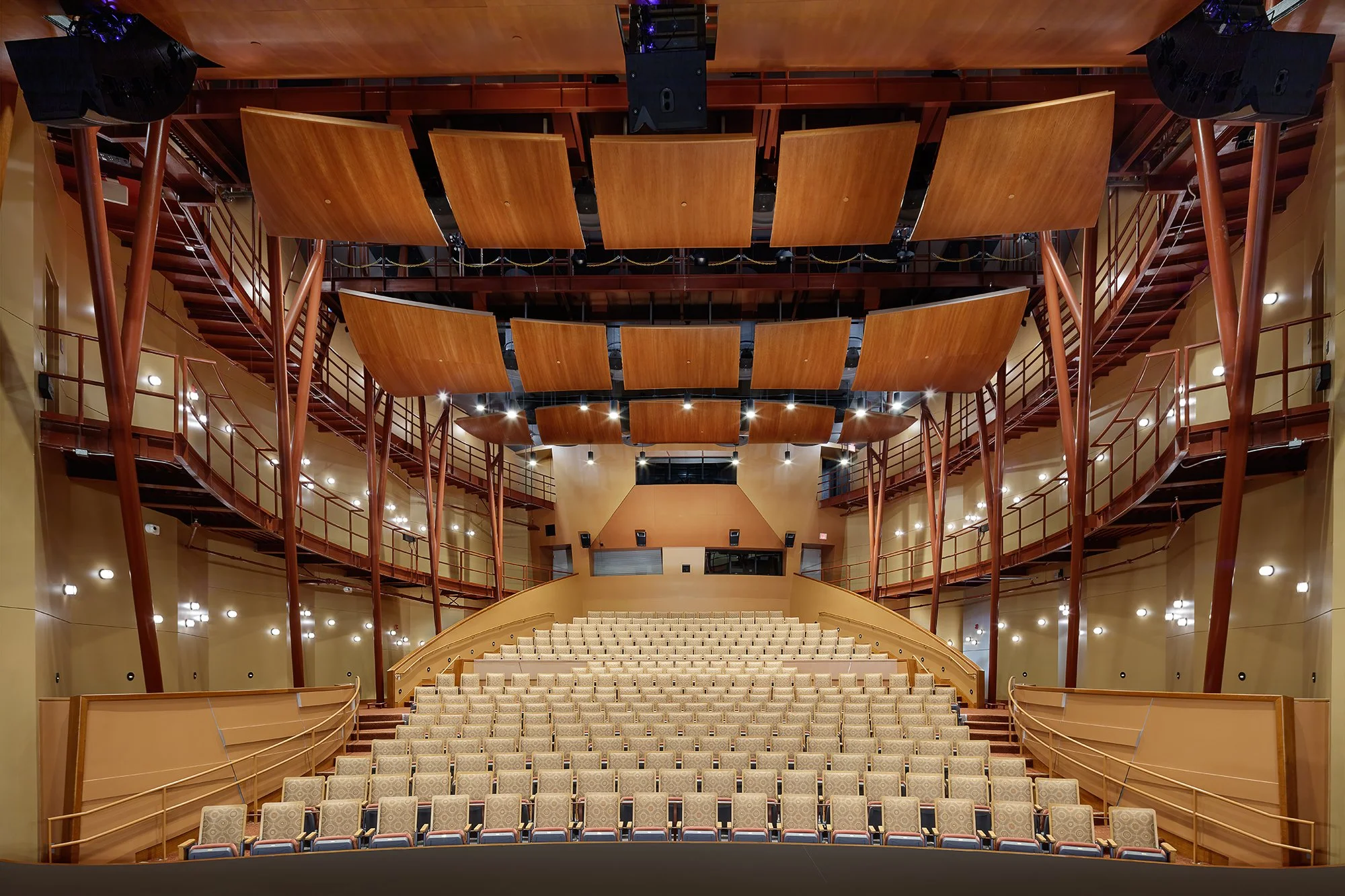 Estancia HS Theater | Perkins Eastman Architects