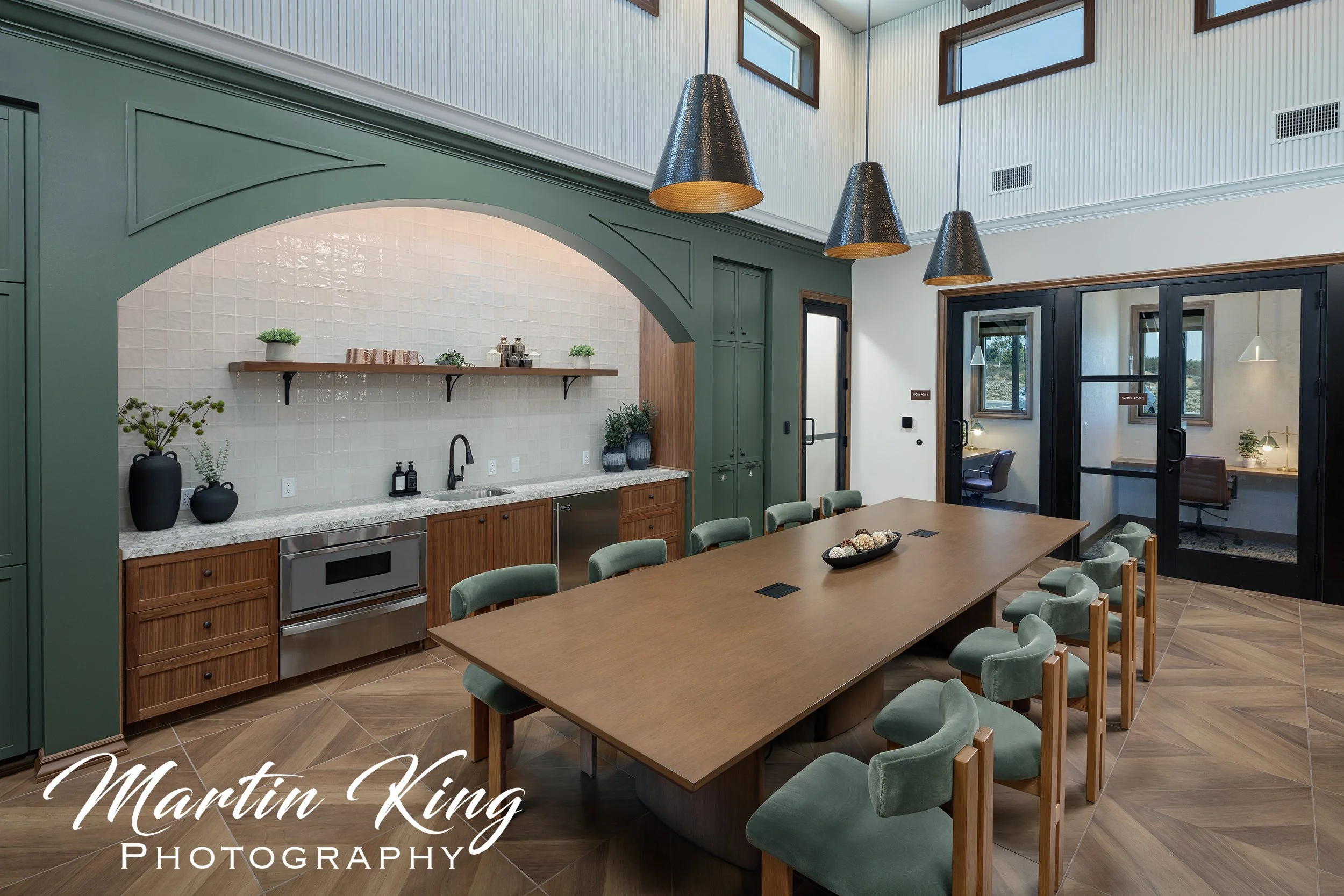 clubhouse_dining_mod_final_wm.jpg