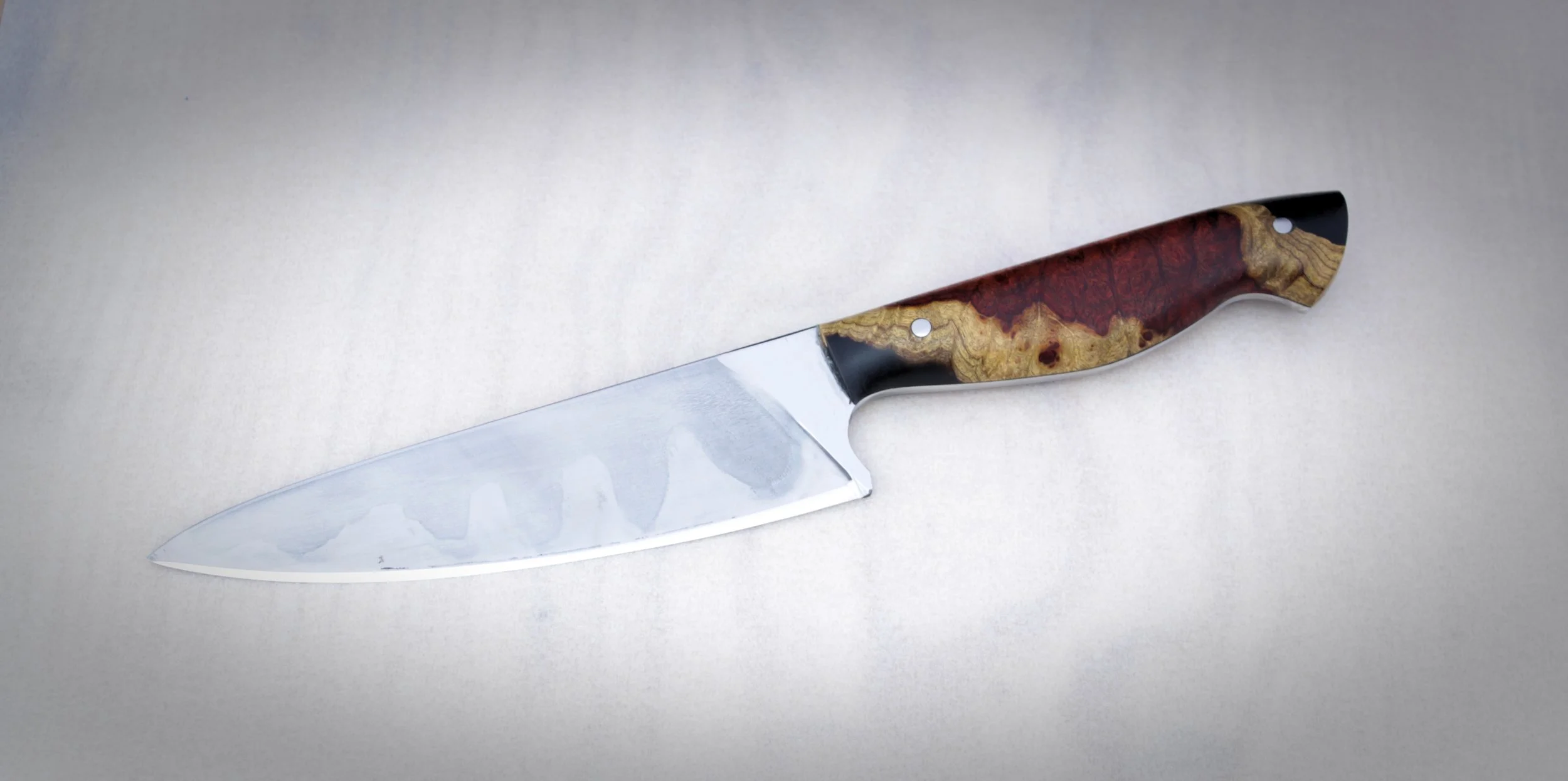Petty kitchen knife - With Hamon line & Bloodwood burl handle