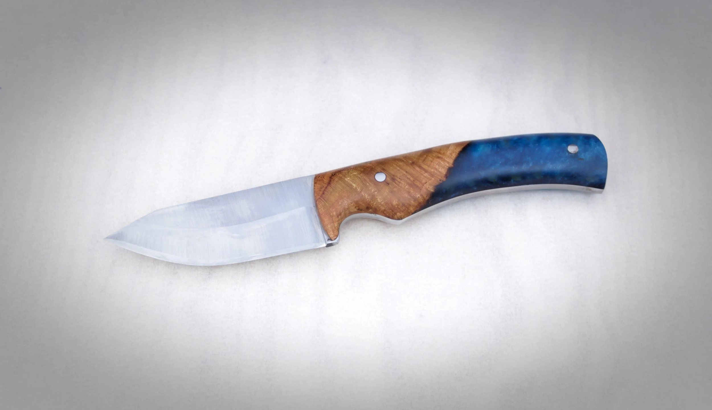 HandcraftedHunter/EDC Knife – Resin Cast Black Cherry Burl