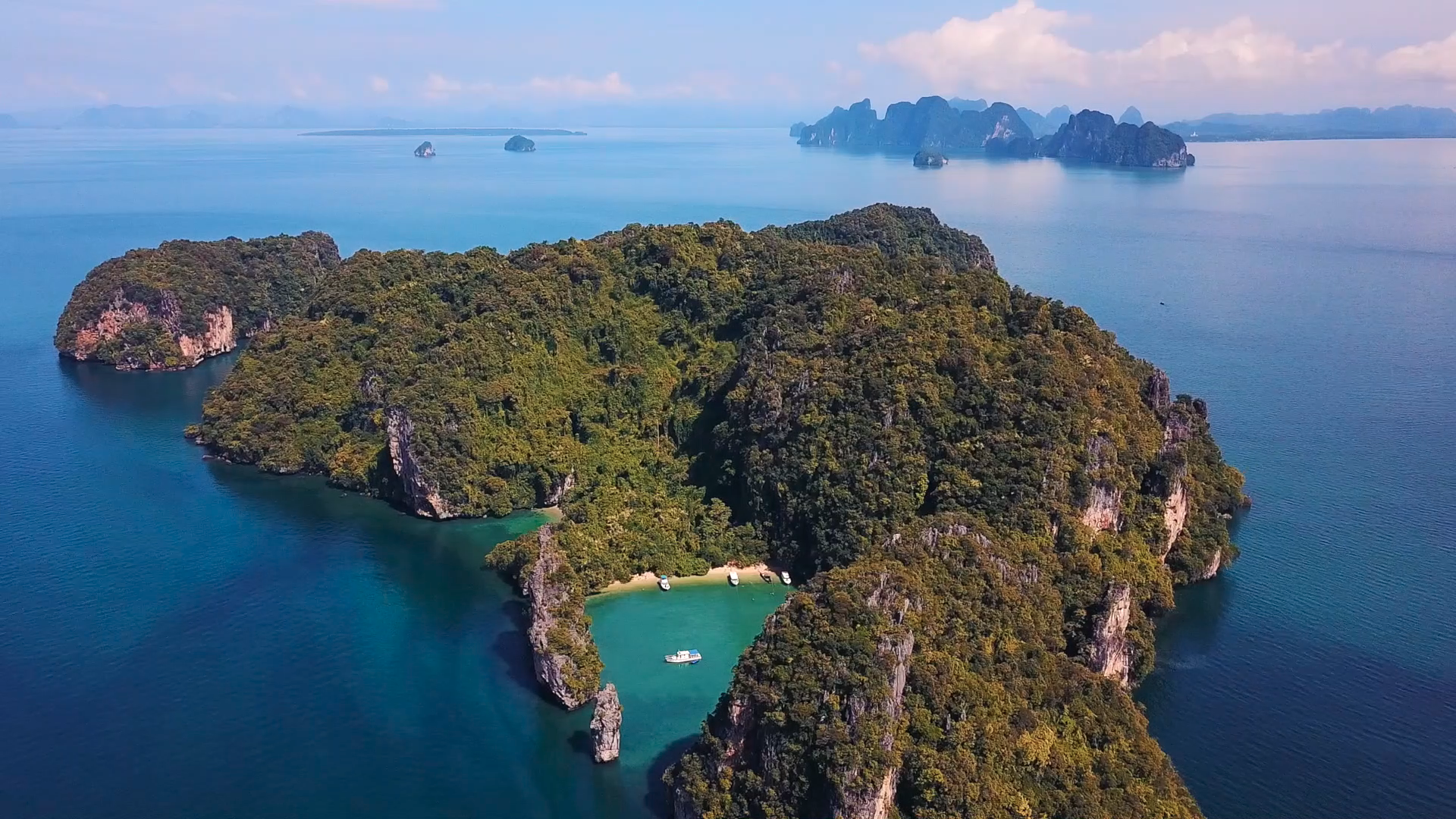  Anantara // Layan Phuket 