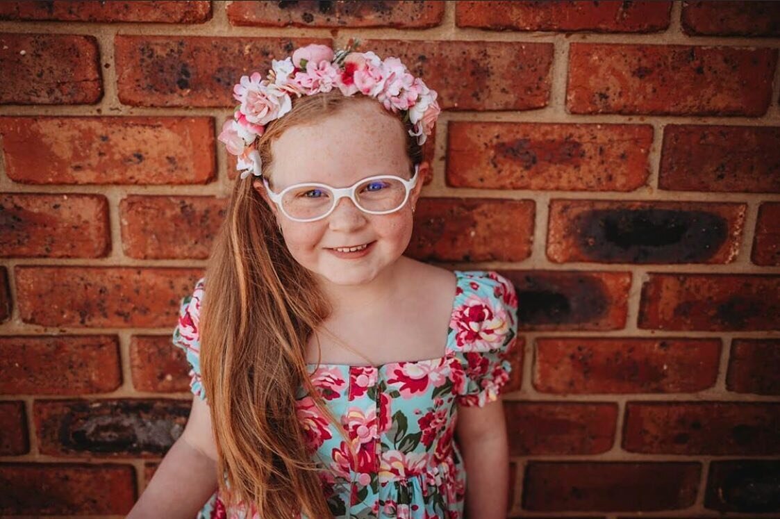 Gorgeous Chloe has grown up so fast, and still absolutely rocks her white Tomato Glasses! 🤍💖

This frame was actually specially made for Chloe, mix and matching fronts and temples to make her dream frame 🤓

Thank you for sharing @ohh_sew_chloe_zak