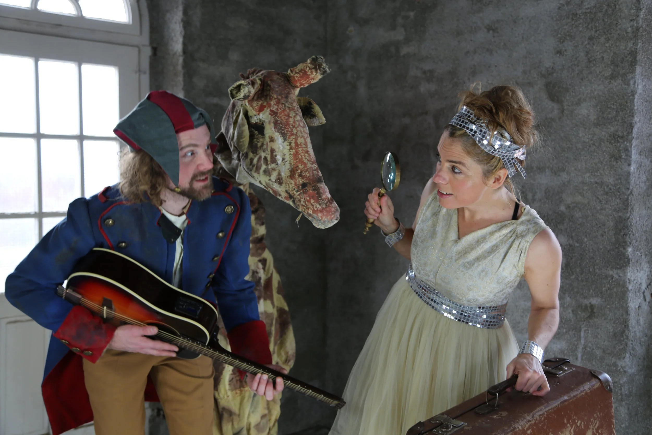 Weil die Giraffe alles sieht und der Raupe alles schmeckt 