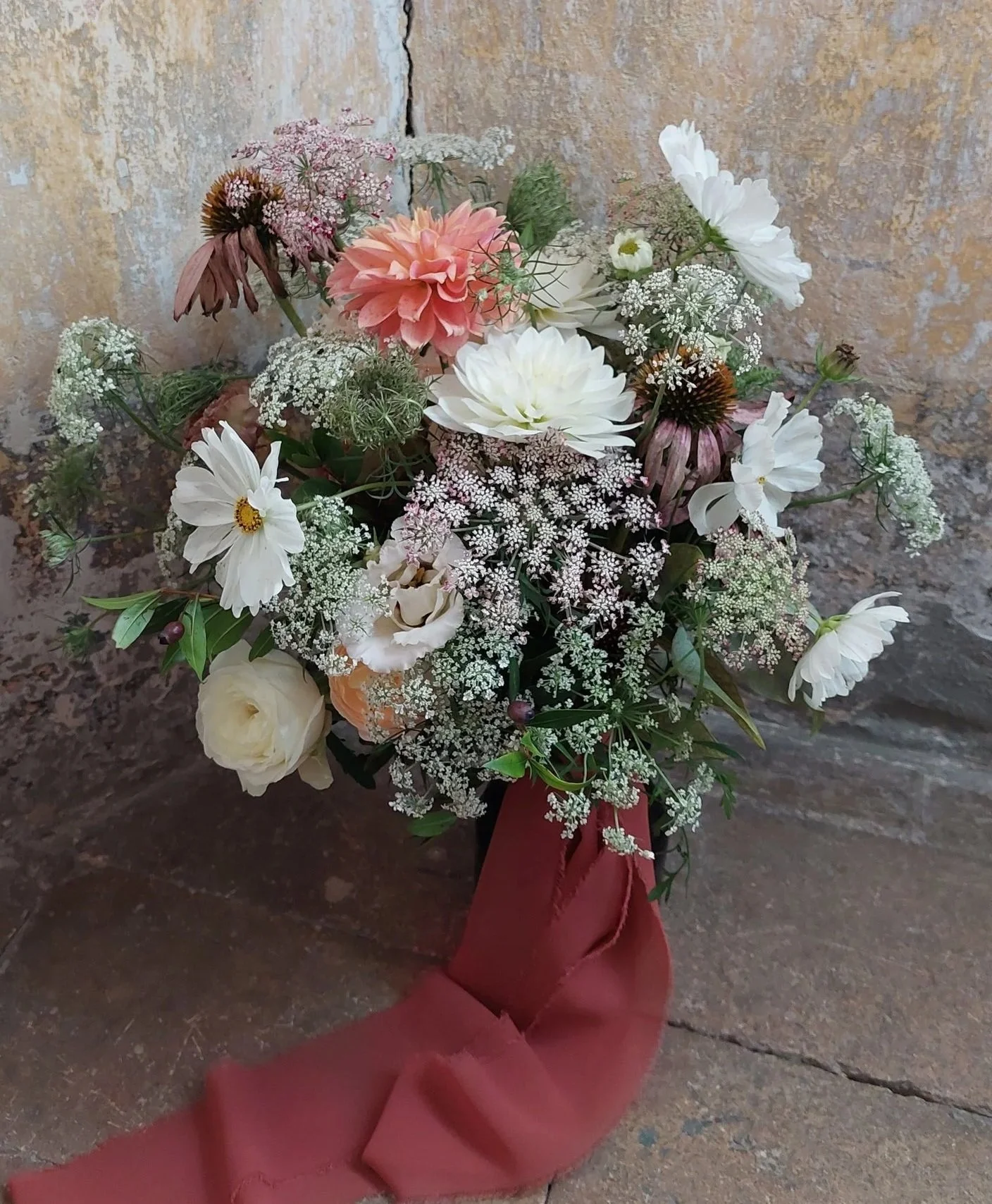 Mazzo floreale legato - Laboratorio