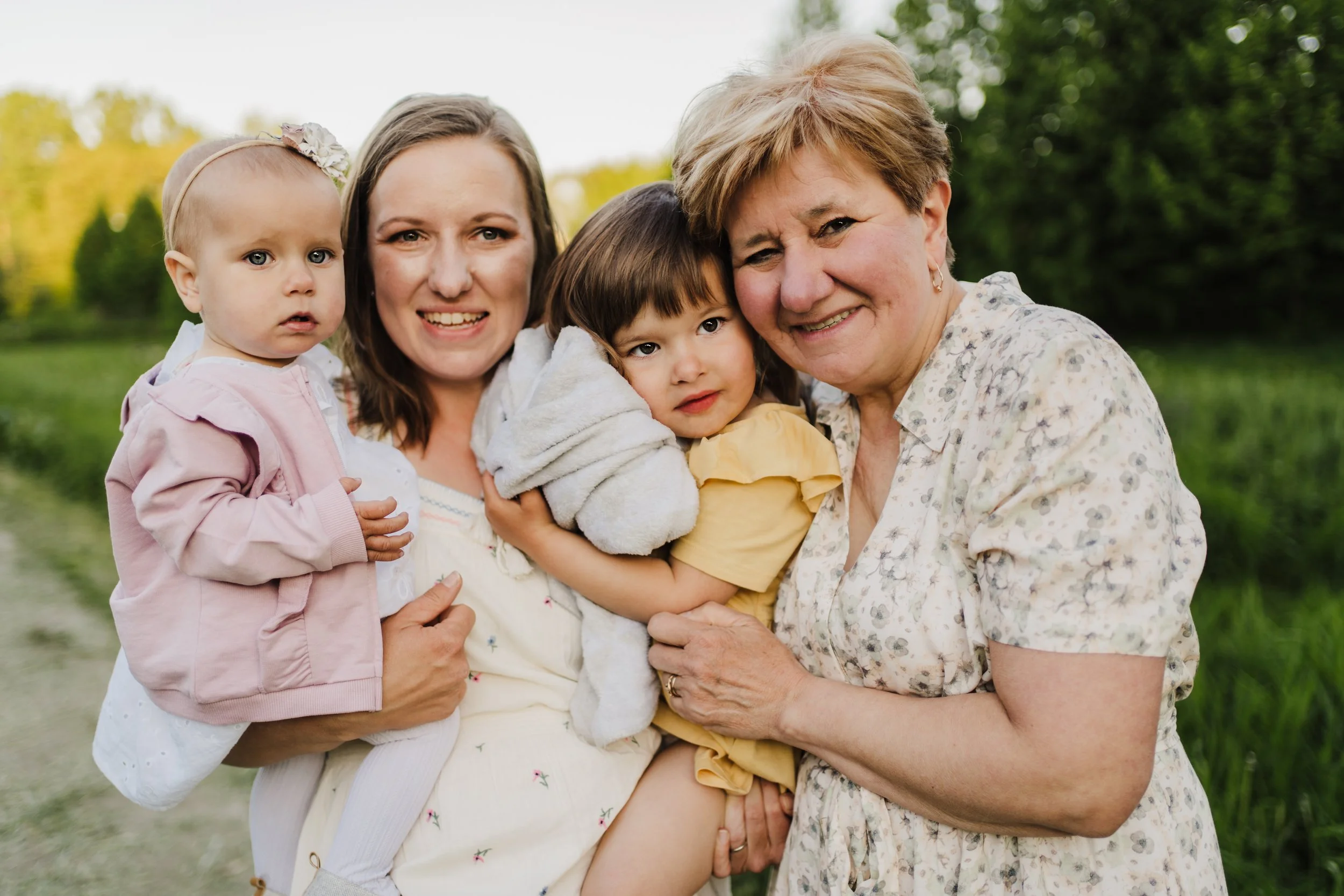 Sesja rodzinna pokoleniowa-27.JPG