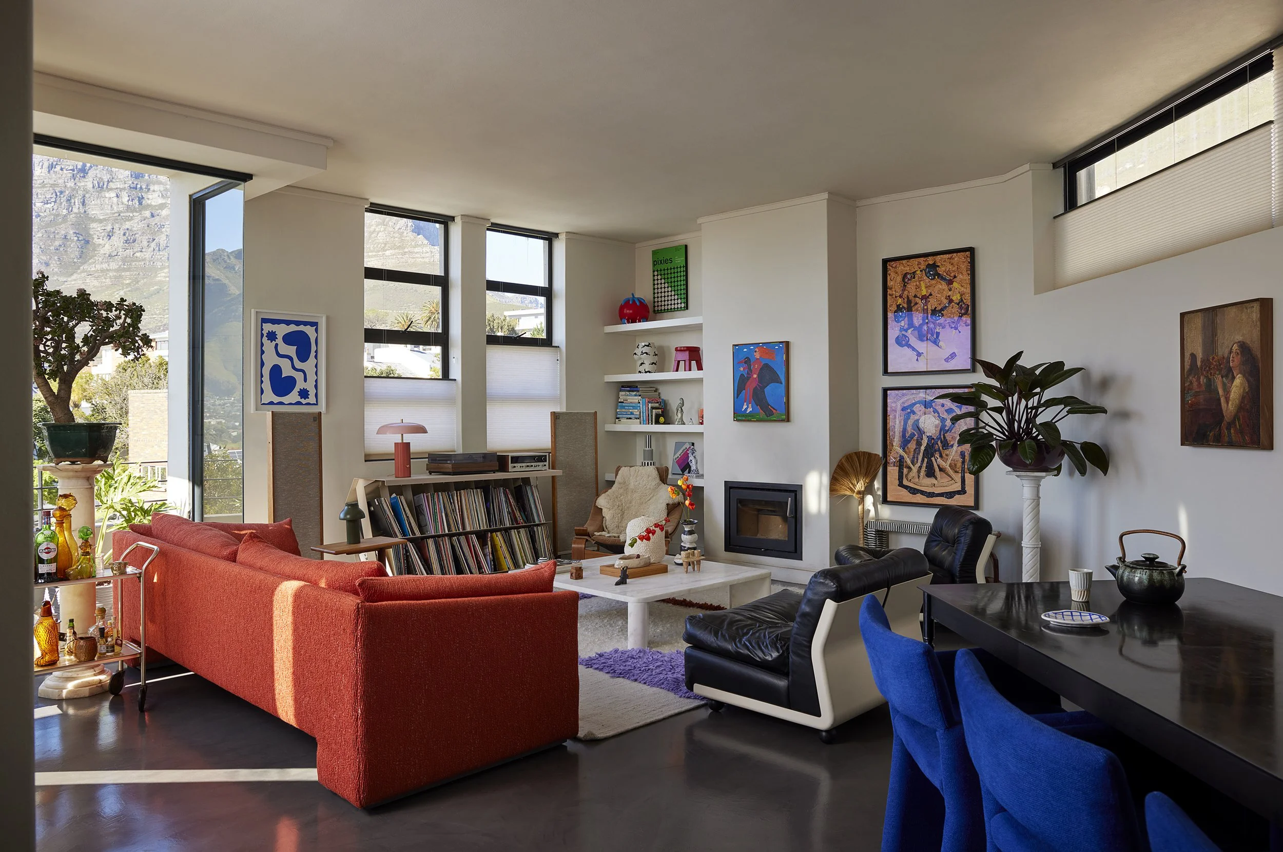 7-ATELIER INTERIORS-RESIDENTIAL DESIGN-HOUSE HR-LOUNGE OVERVIEW.jpg