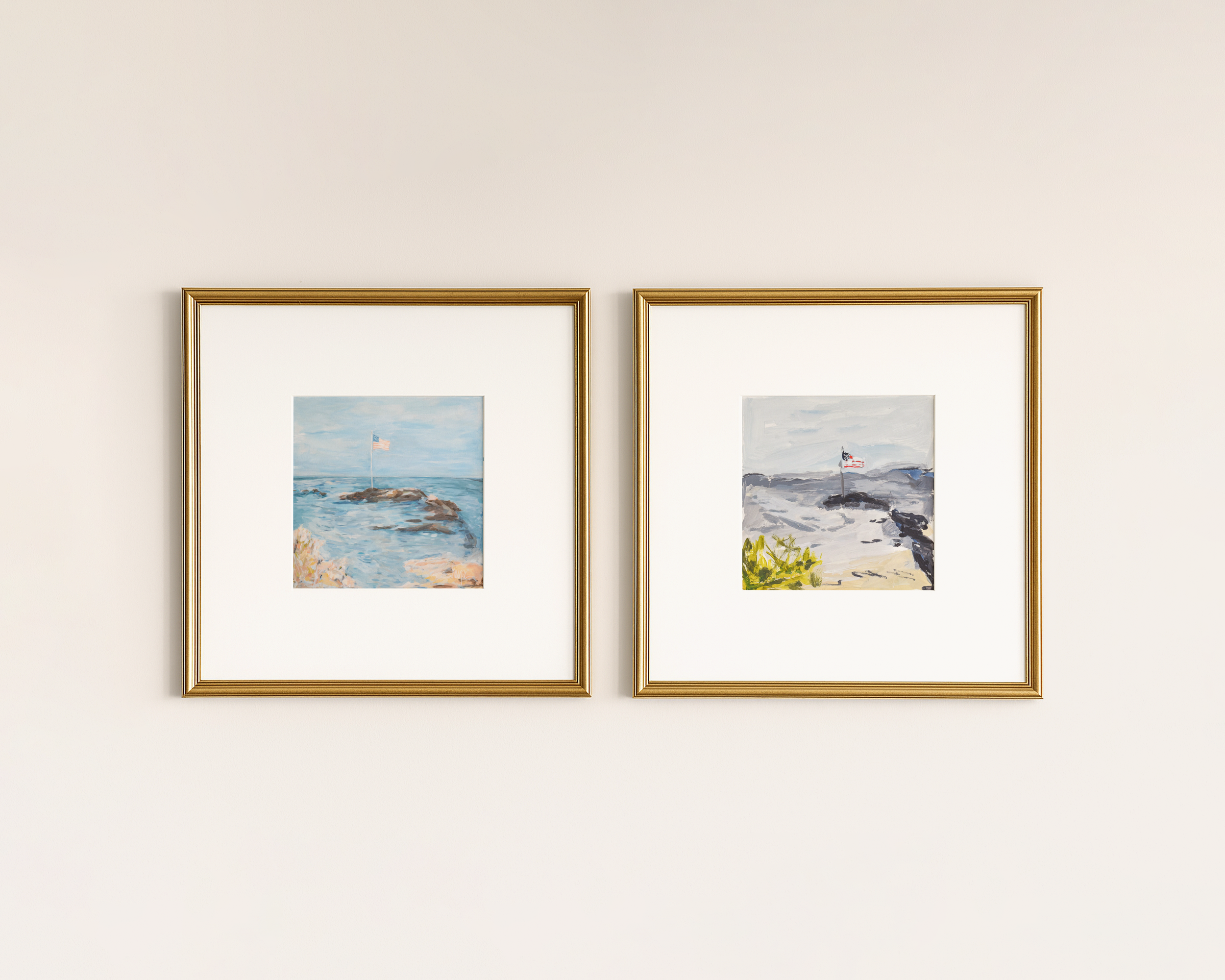 FLAG DOUBLE GOLD FRAME SQUARE MockupHaus0445.png