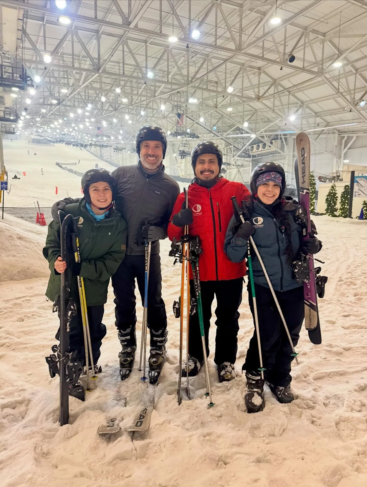 SKI DAY in NJ @bigsnowad 
With @mishiyalee @drivefaraway @tinysaurus_regina 
&bull;
#skiadventure #latergram