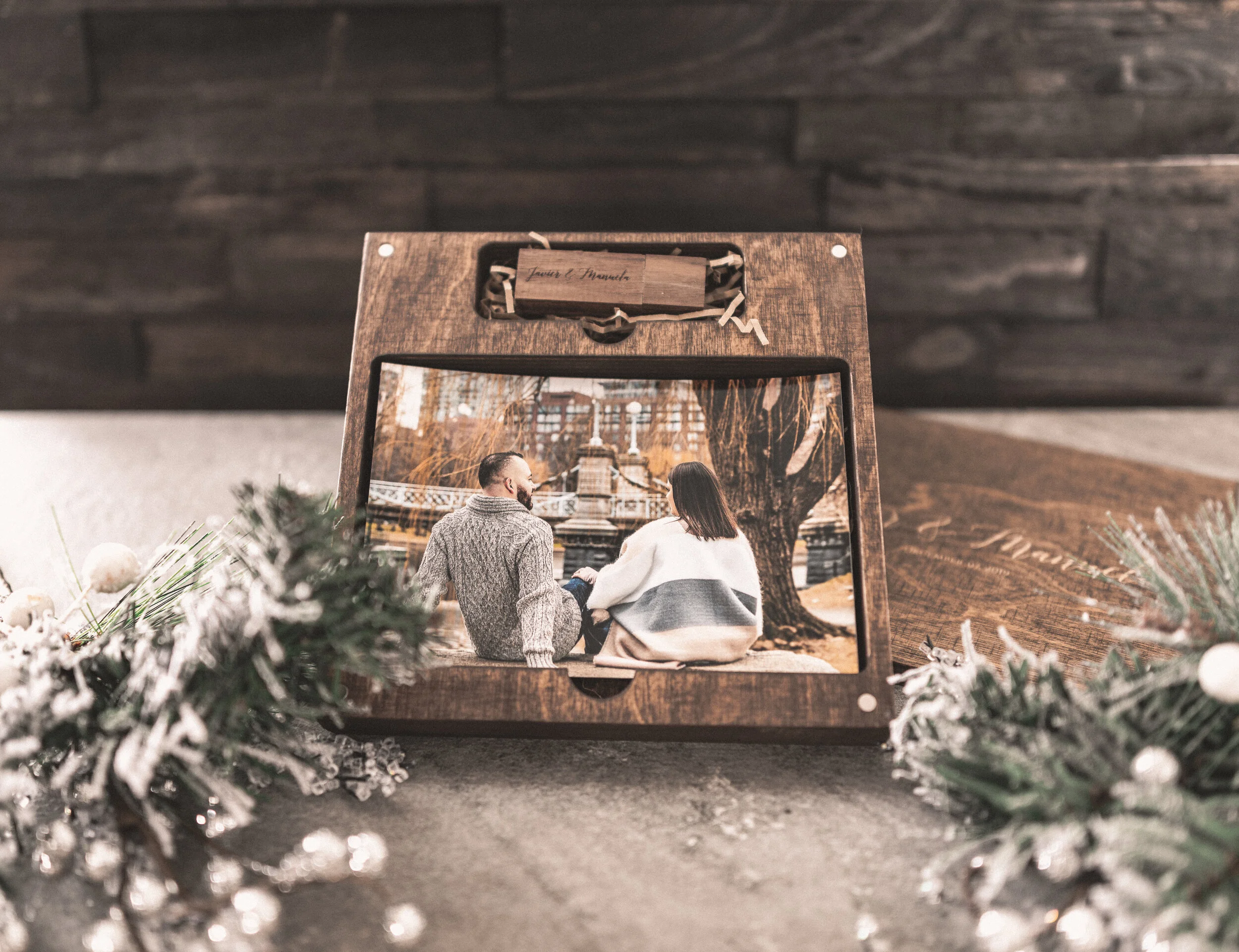 J&M Engagement Photos-4.jpg