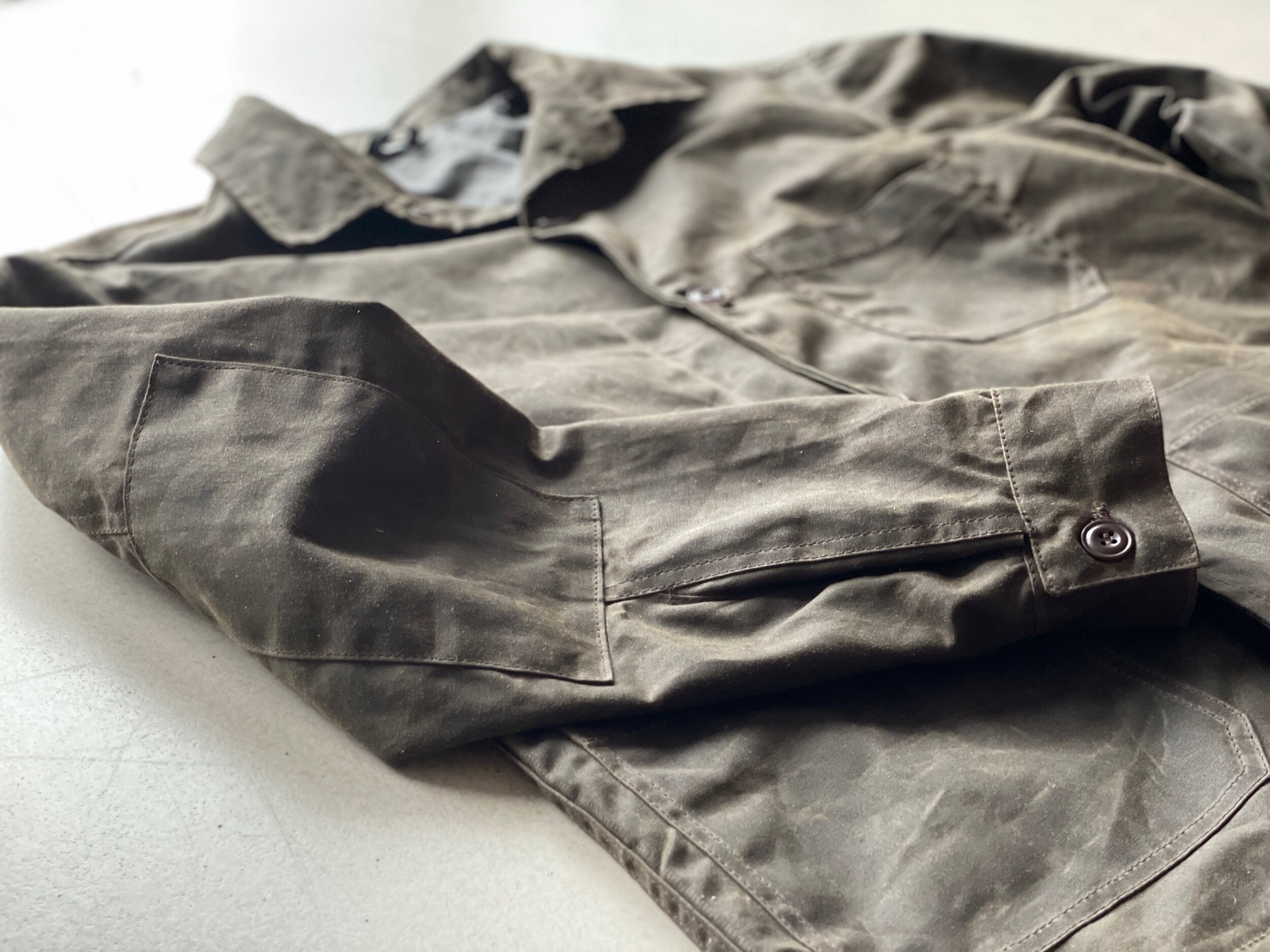 3AEB6AE6-AFBB-438C-A968-1FB4B9D1F1C5