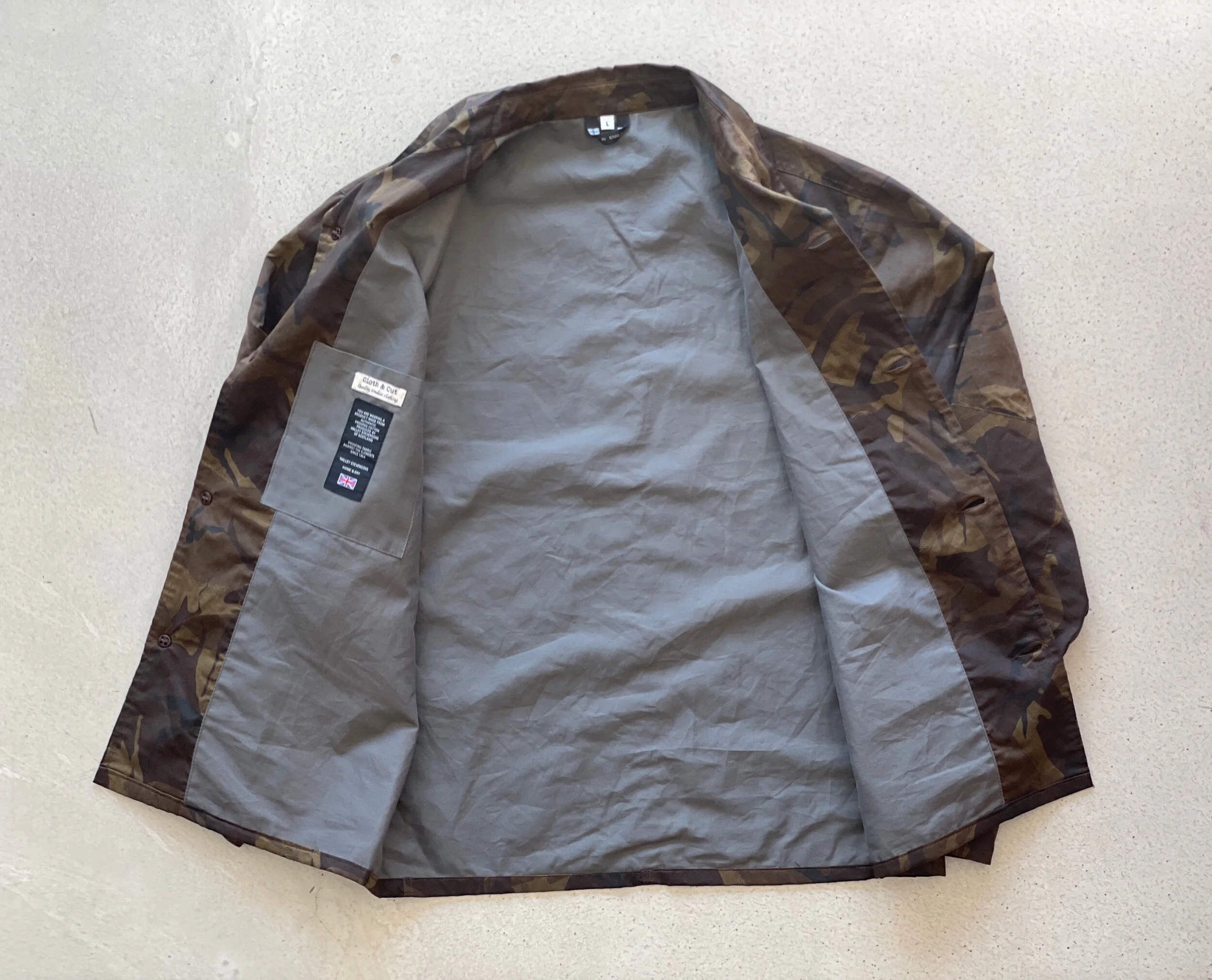 399EA6FE-7E3C-470F-B43C-5592E02E6C36