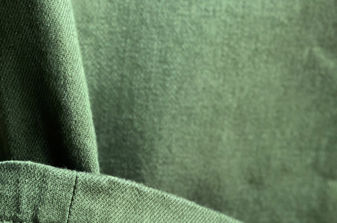 2C7FDE5E-1E4A-467B-A3B0-AE0EF00A9AAE