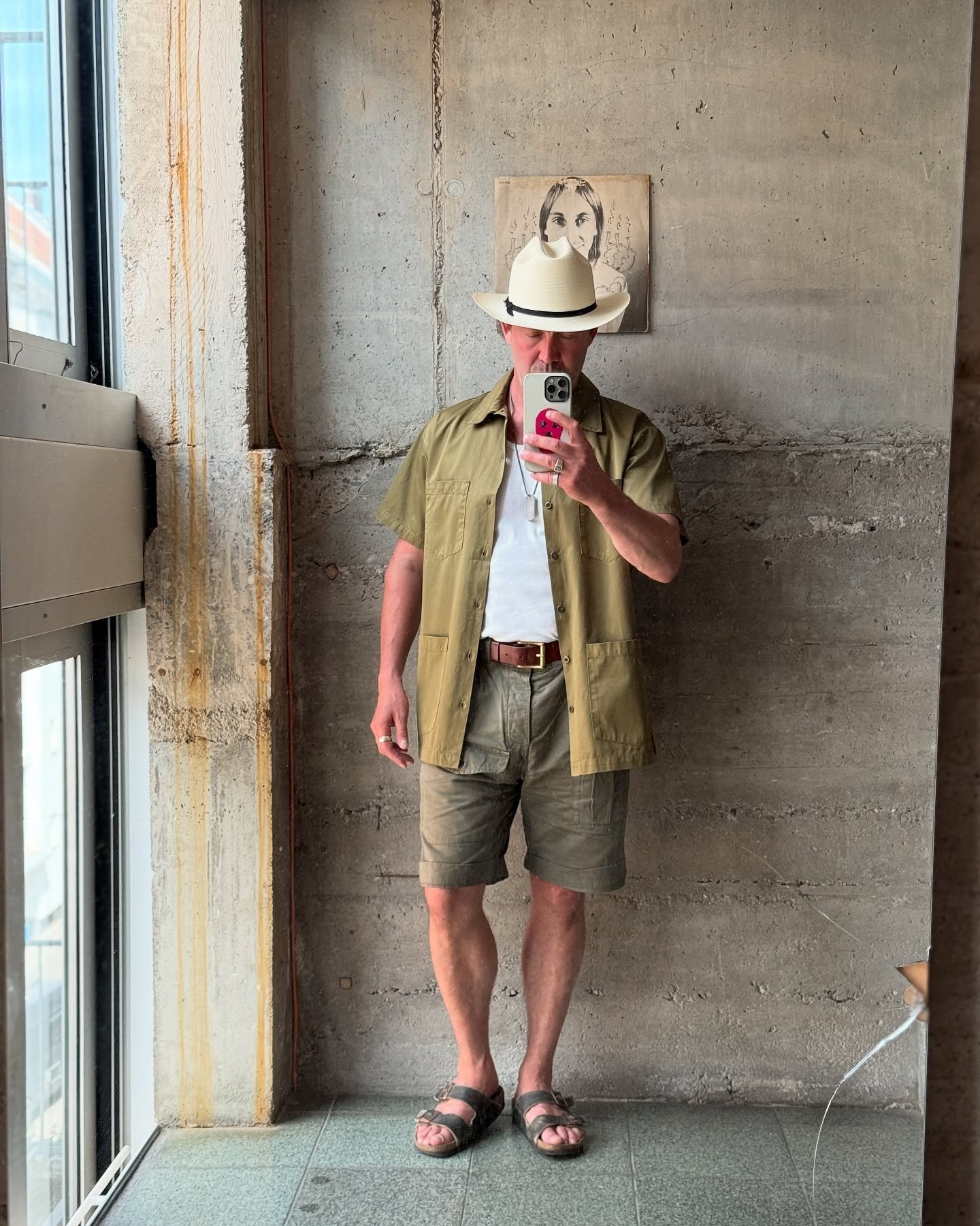 So hot☀️in the city with a bigger straw hat 🤠
C&amp;C Jungle Shirt 
3 Colours - Khaki, Olive Green &amp; Olive Drab 
Sizes - Small - 3XL 
Swiss Army Gurkha Shorts
3 Colours - Khaki, Olive Green &amp; Olive Drab 
Sizes 30-42 

Military Style &amp; Wo