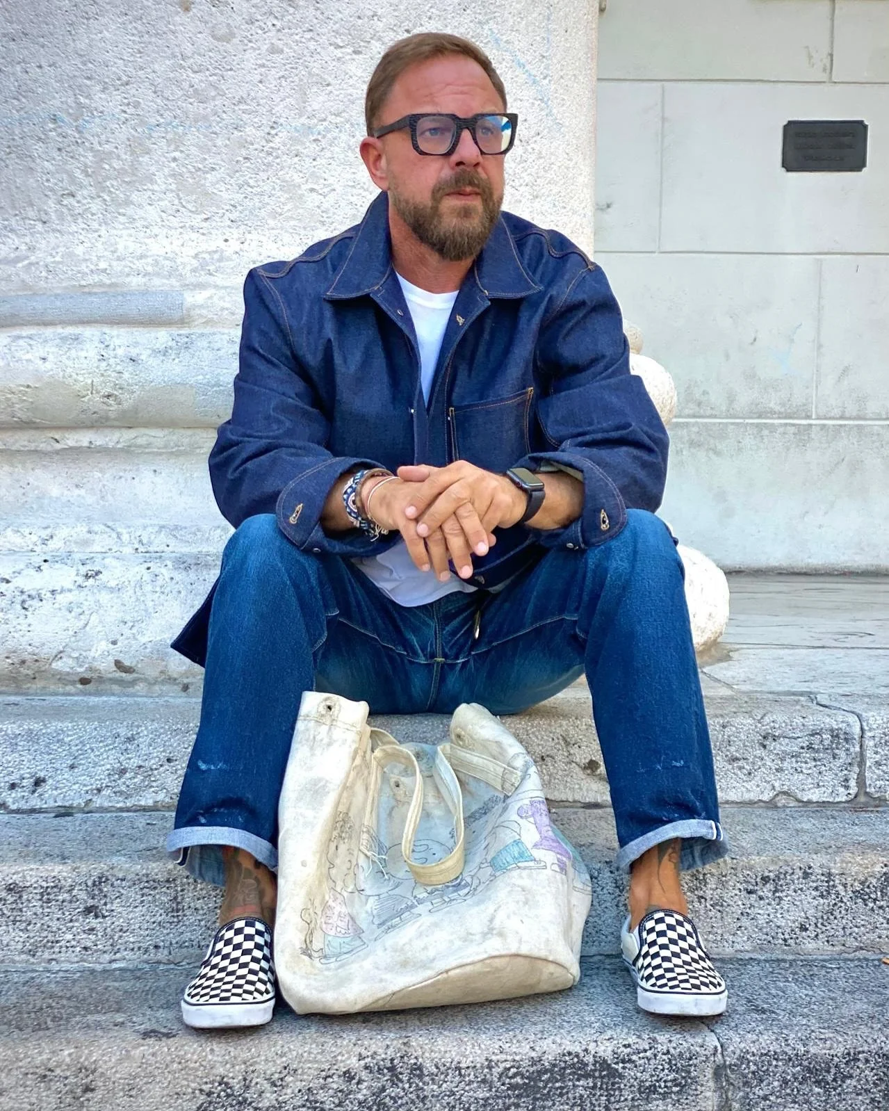 Something for the weekend💙
A few details ⬇️ 
15oz Chore Coat made with Nihon Menpu Selvedge Denim, we chose Nihon Menpu for this production run as they are a gatekeeper of Japanese high quality denim. Nihon Menpu continues with traditional rope dyei