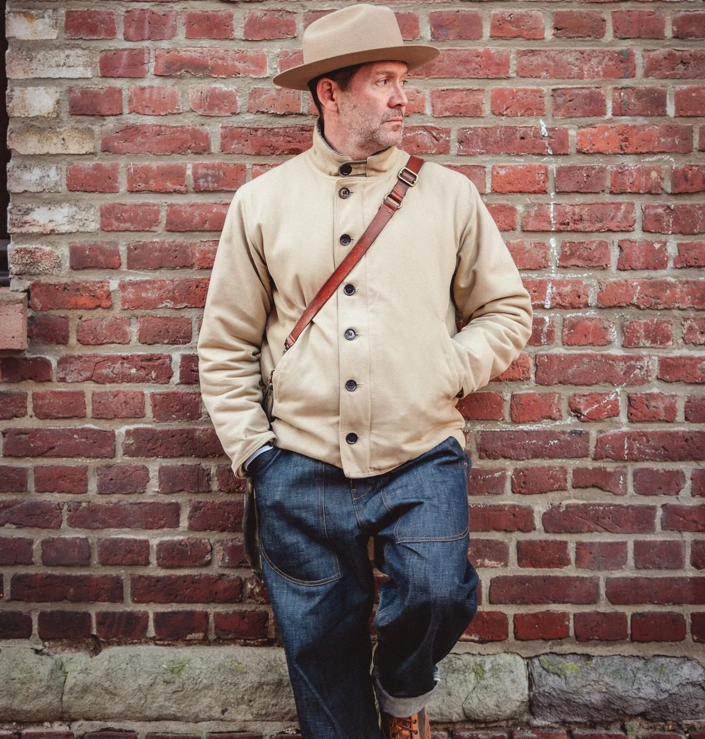 ⚓️The iconic N1-DC ⚓️Arrived in the EU⚓️

12oz. Halley Stevenson Dry Waxed Canvas Twill outer

Lambswool fur lining and collar

Undercollar zig-zag stitching

Buttoned Throat latch

6 - Corozo nut buttons with placket front closure &amp; hidden - YKK