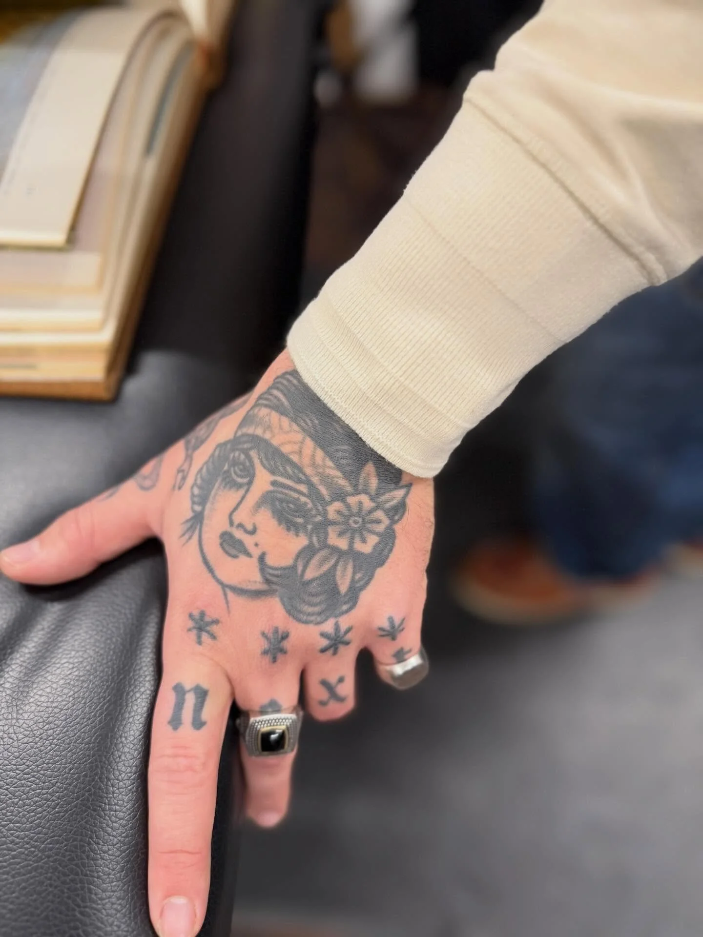 #looksgoodactstough 
- Supima Cotton Henley 
- Dry Wax Rugged Vest
- Swiss Army Fatigue Pants in Selvedge Denim

Military &amp; Workwear Style Inspired. 

Performance fabric &amp; construction led.

Classic heritage pieces

#clothandcut #newwornloved