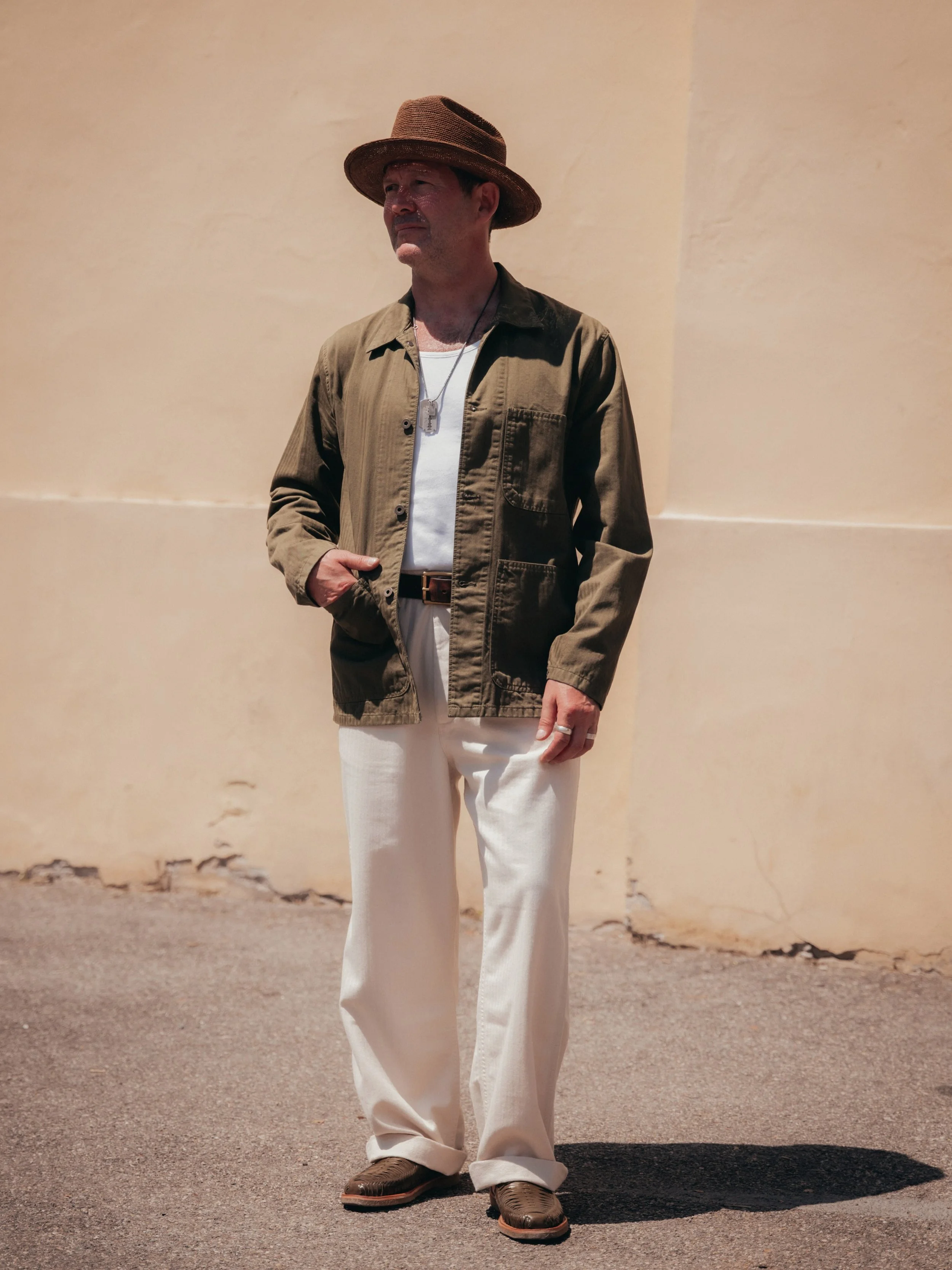 N-3 Utility Jacket - Sizes XS - 5 XL
Constructed in 10oz Herringbone Twill Cotton from Tessuti di Sondrio, a high quality Italian mill that has been around since 1895
Clean, boxy cut with a hip-length profile, twin chest patch pockets, and a button f