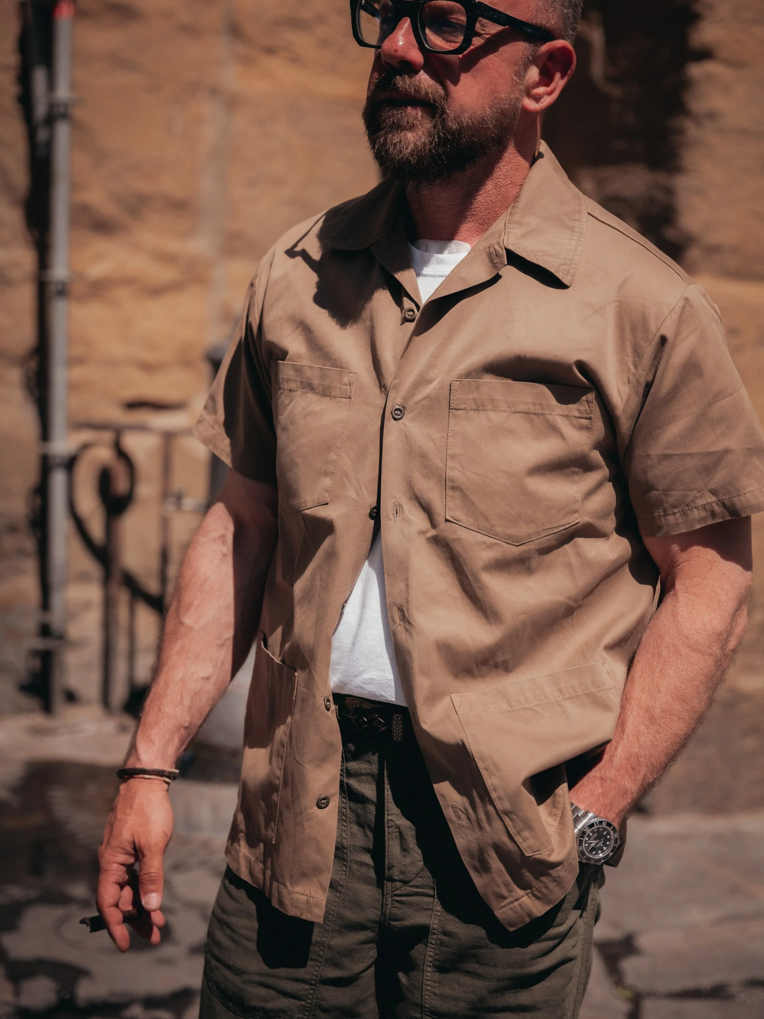 Summer continues ☀️☀️☀️ 
Swiss Army Fatigues in Linen / Cotton
3 Colours 
Sites 30-42
4 Pocket 100% Poplin Jungle  Shirt
3 Colours - Khaki, Olive Green &amp; Olive Drab 
Sizes - Small - 3XL

Military Style &amp; Workwear Inspired 

Performance fabric