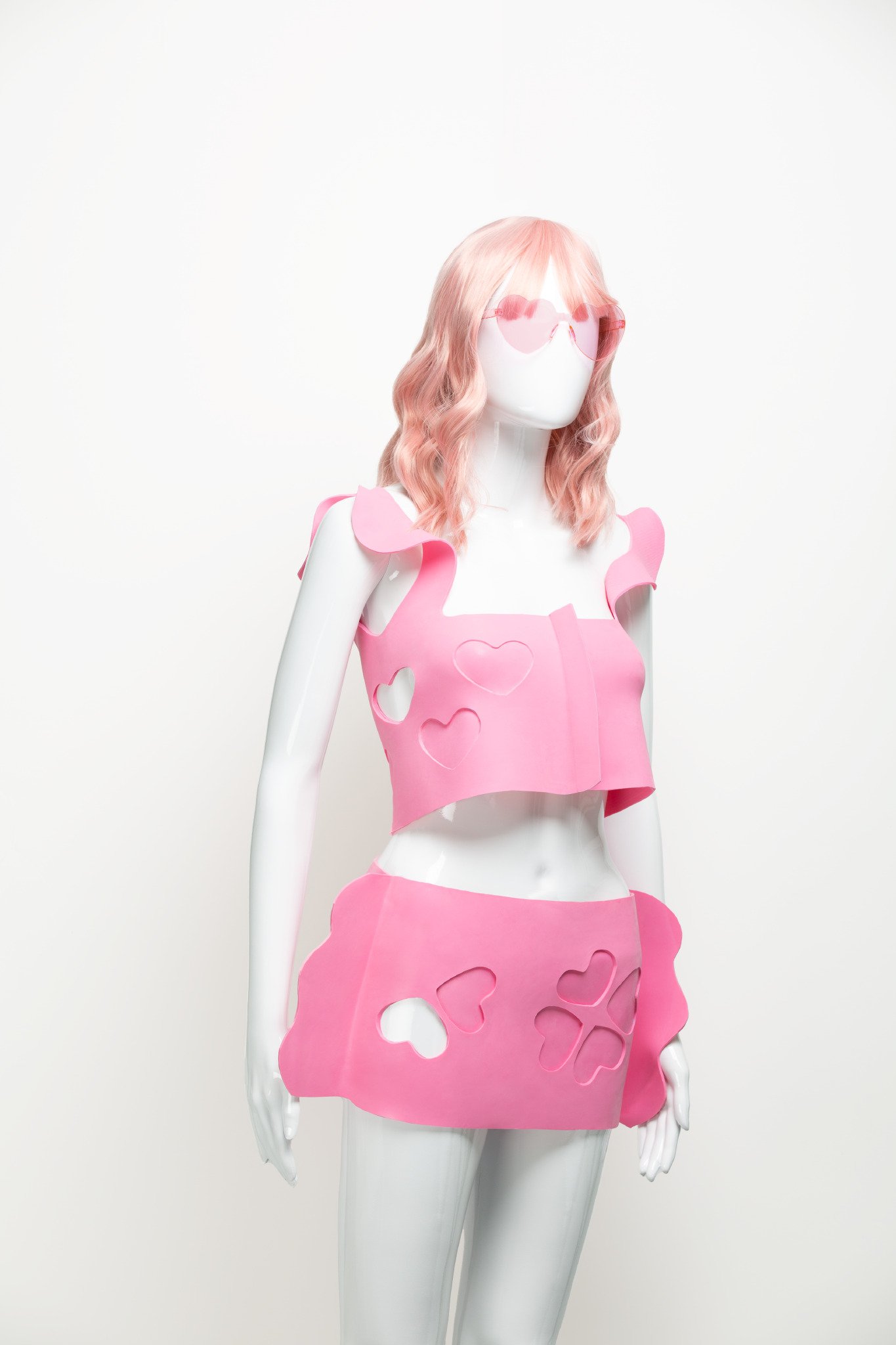 Look2.jpg