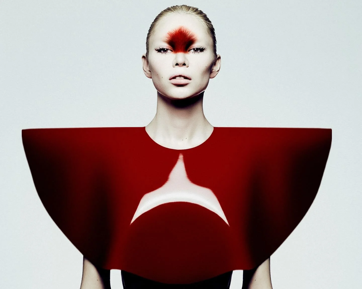 Red silicone skirt/top in a wonderful beauty editorial photographed by @fortiz_studio.

Model: @ariana.kraun 
Photography: @fortiz_studio 
MUA: @ariana.kraun 
Hair:  @ri.beaut 
Showroom: @the_confessional_showroom_nyc 

#red #redoutfit #beauty #photo