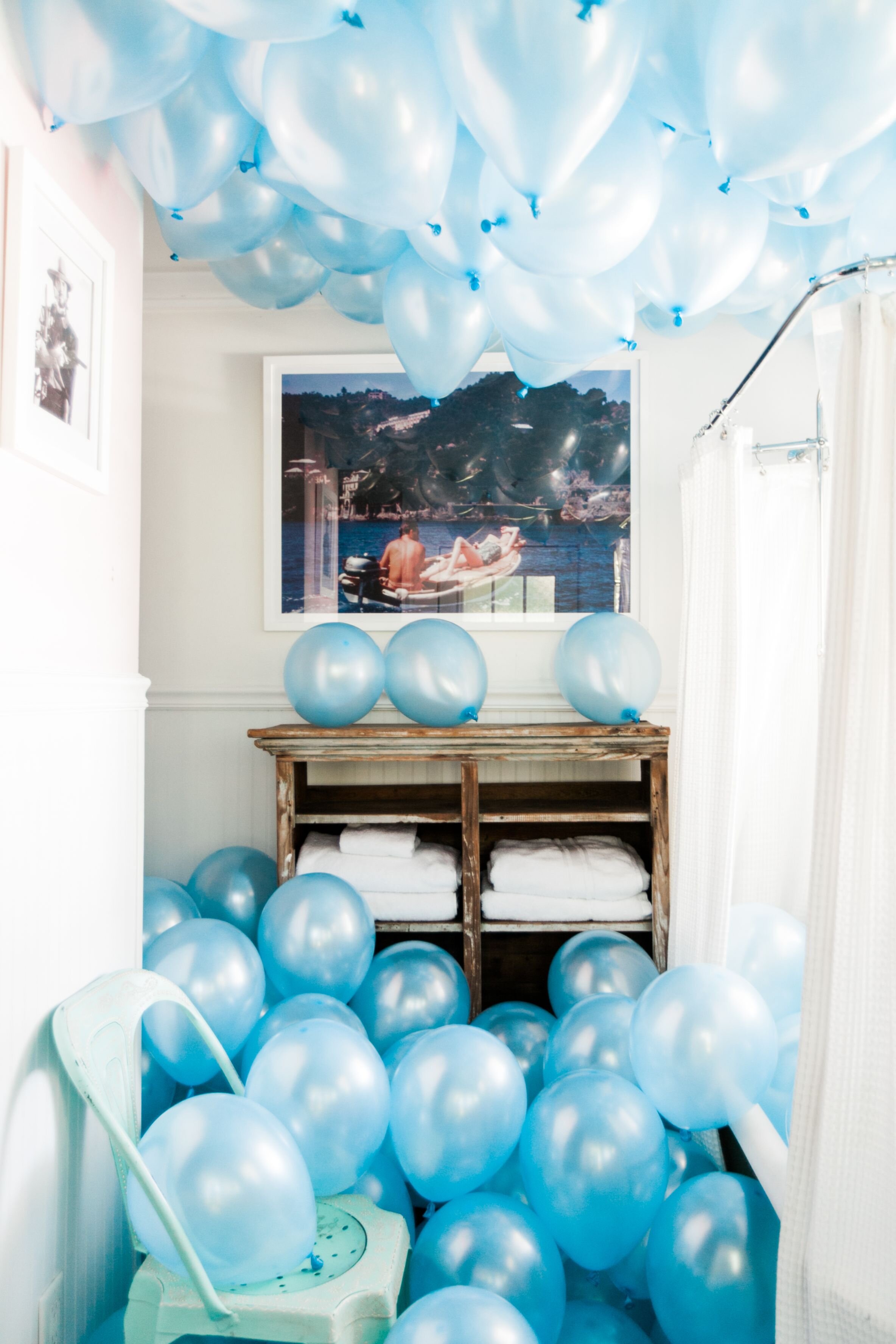 Balloons - C Light Blue 3.jpg