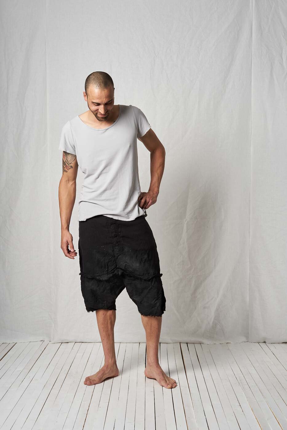 super low crotch trousers_linen_black finish — PAL OFFNER