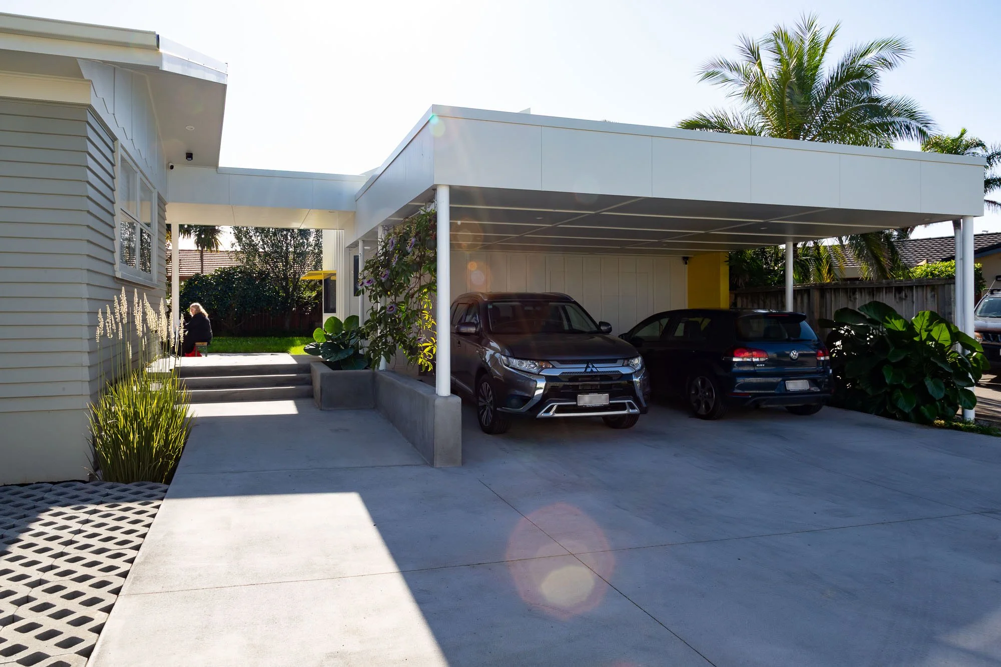 Entry & Carport