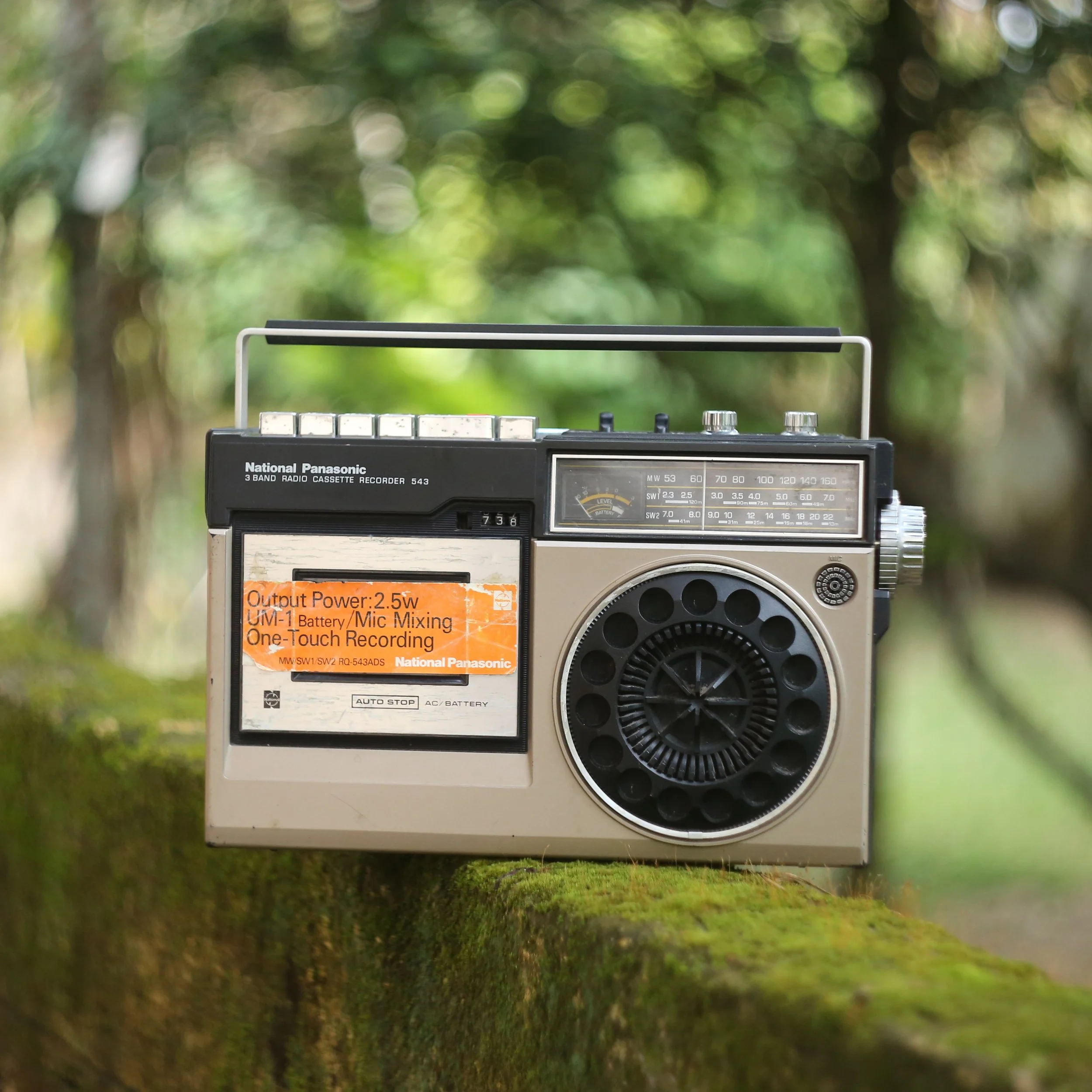 BES Tegelwerken commercial