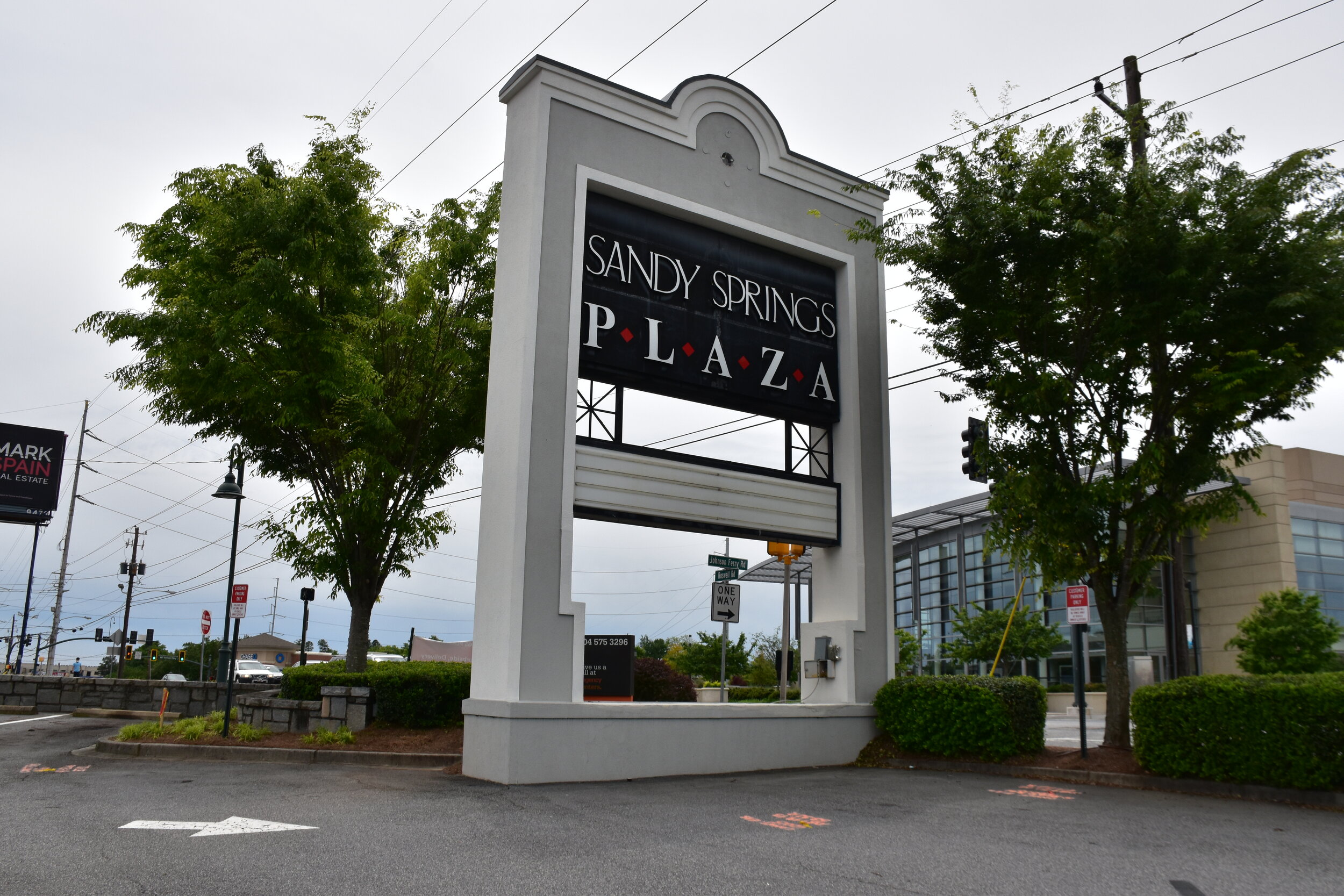  Sandy Springs Plaza Exterior Painting 