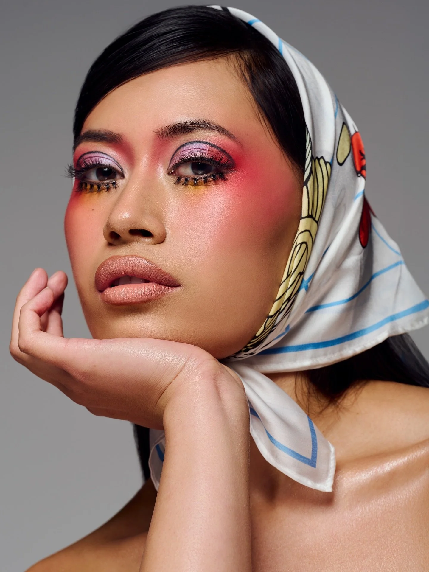 can you tell we really love color 🎨
Model: @gracebellemaake 
Hair & Makeup: @limitlessbeauty_artistry 
Shot at: @stoodilydoodleyo 
#beautyphotoshoot #beautyphotography #bayareaphotographer #sfphotographer #beautyphotographer #fashionphotgraphe