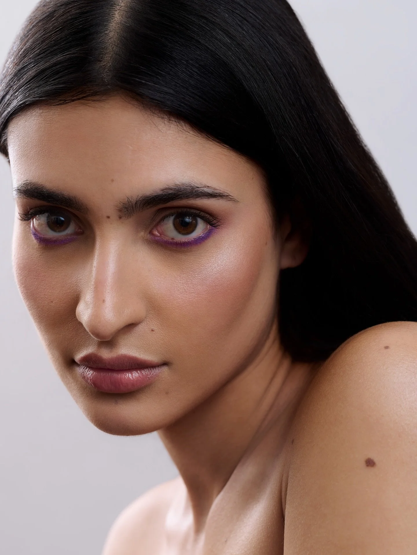 a shoot from last year I still think about… 💟
the simplicity and intensity is everything 
Model: @anjali.chloe 
@scoutmodelagency 
Makeup: @michellevalentine_beauty 
Hair: @chrystalcortez_