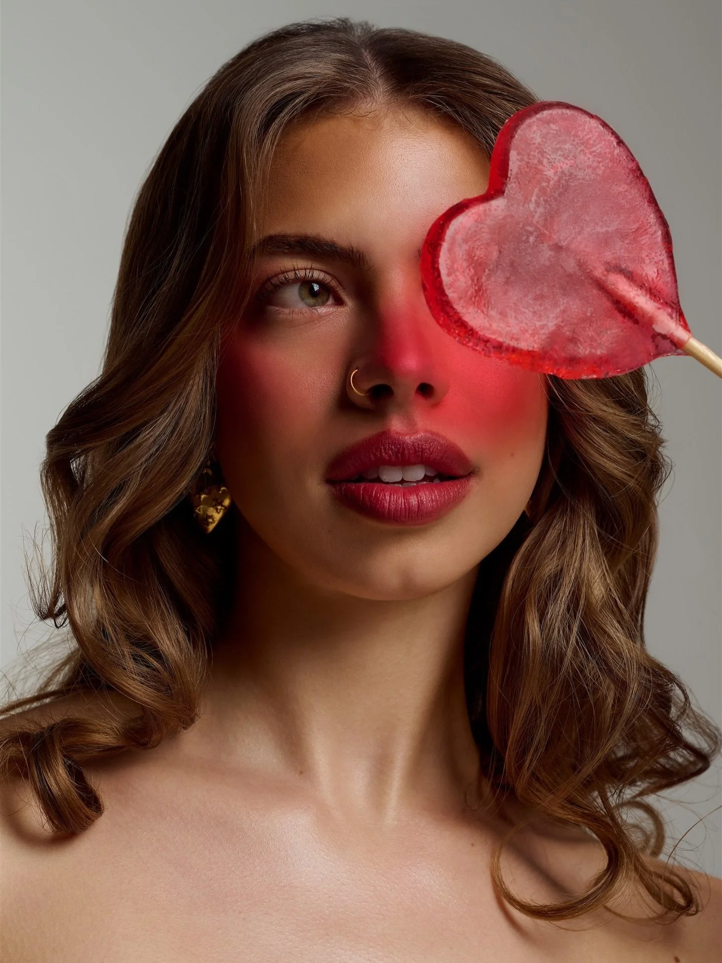 one thing about me is I love a theme 💗 had the best time putting together these Valentines Day looks with a fabulous team! and YES that hair bow is REAL 🤩 no AI here!

Model: @ella.baumert 
@lookmodelagency 
Makeup: @fkhbeauty 
Hair: @jennicaleys.a