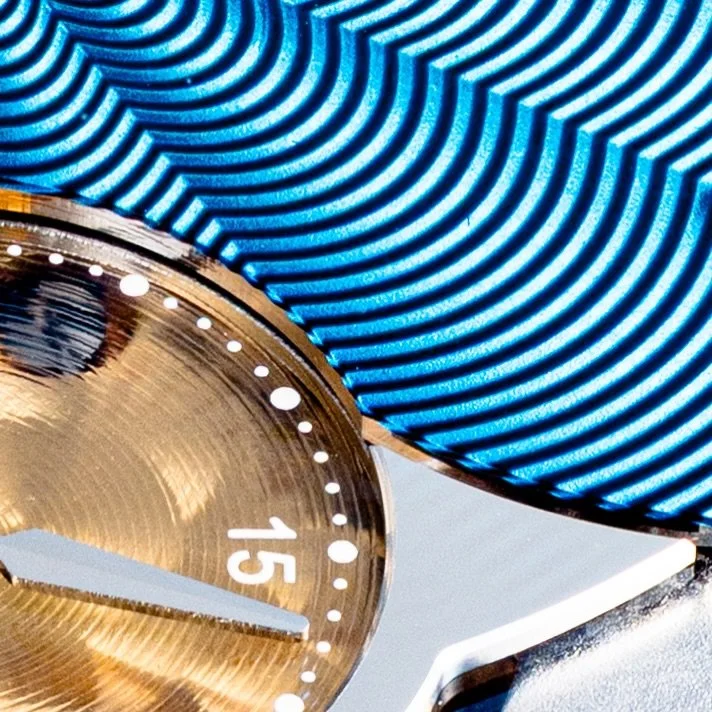 HN02 Azure / Waves of enamel