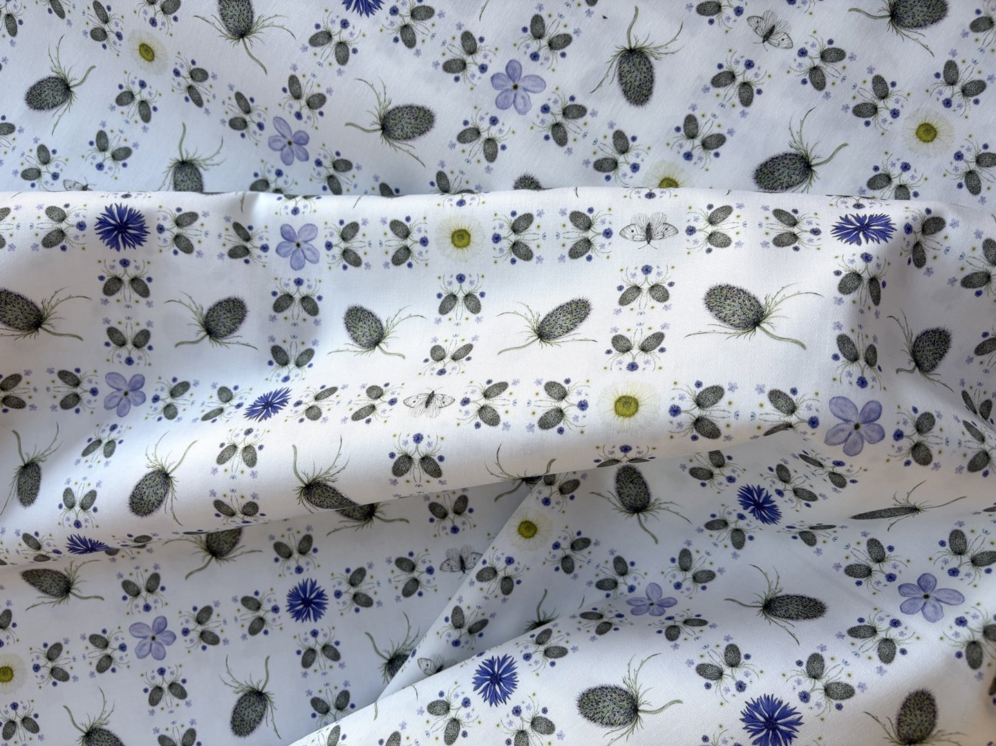 block teasel fabric.jpeg