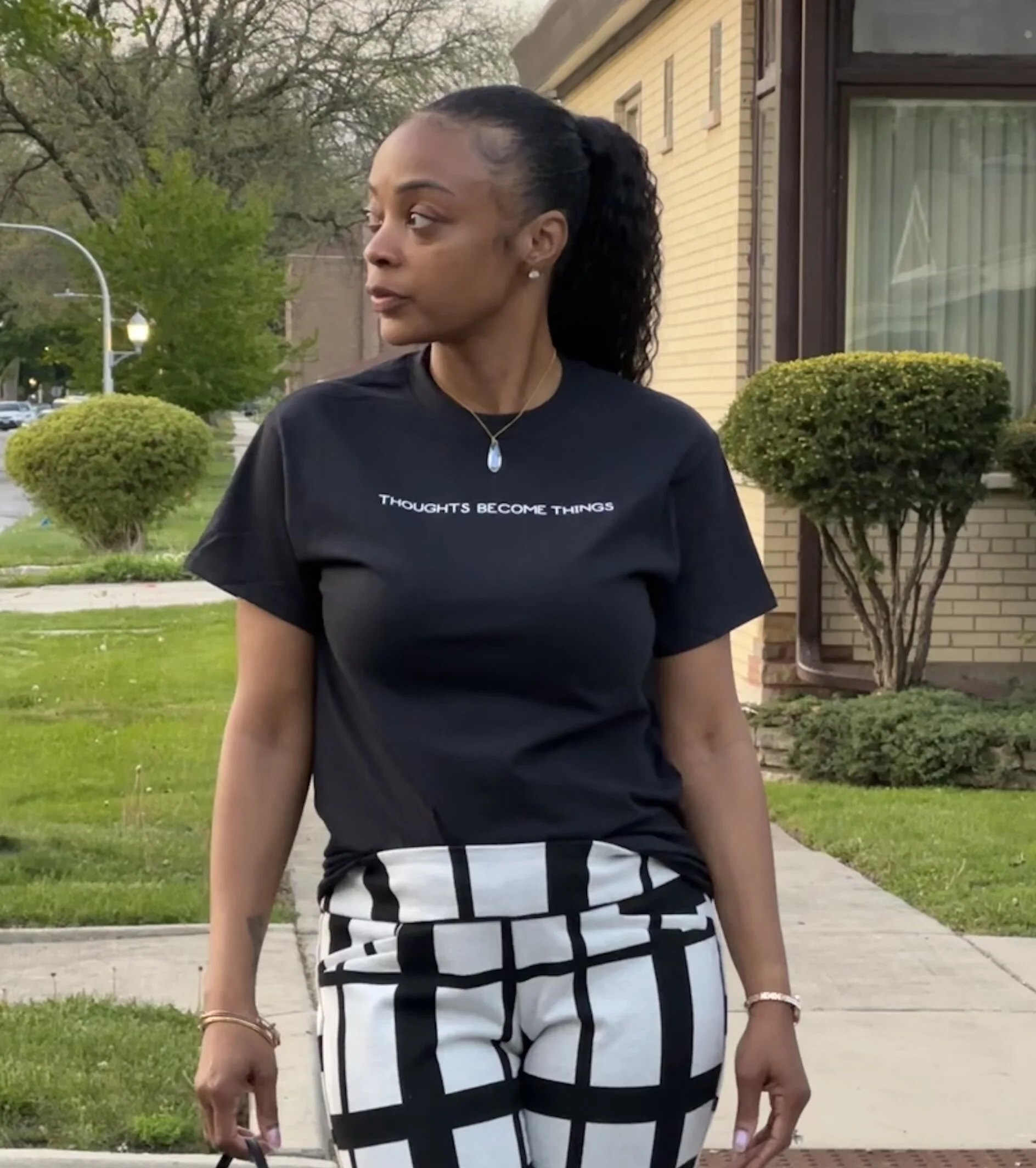 82AF29D0-C275-41AB-A972-CD8D7B669786