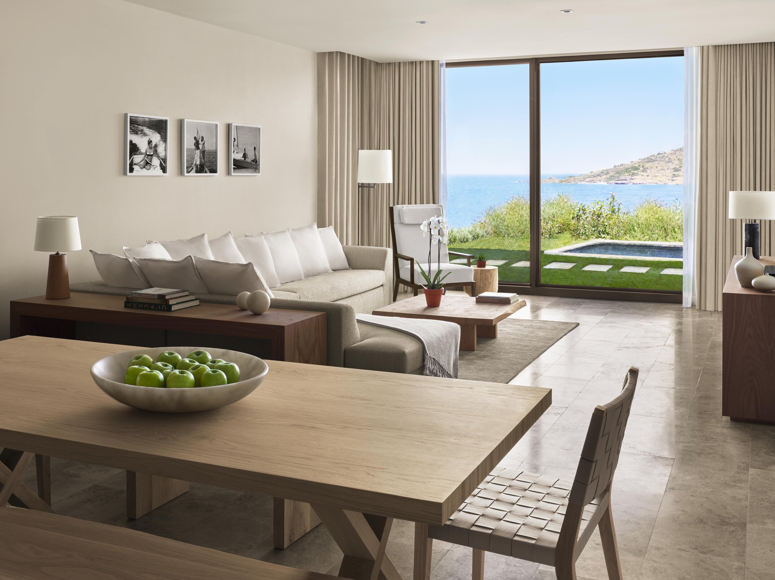 Bungalow Suite - Living Room.jpg