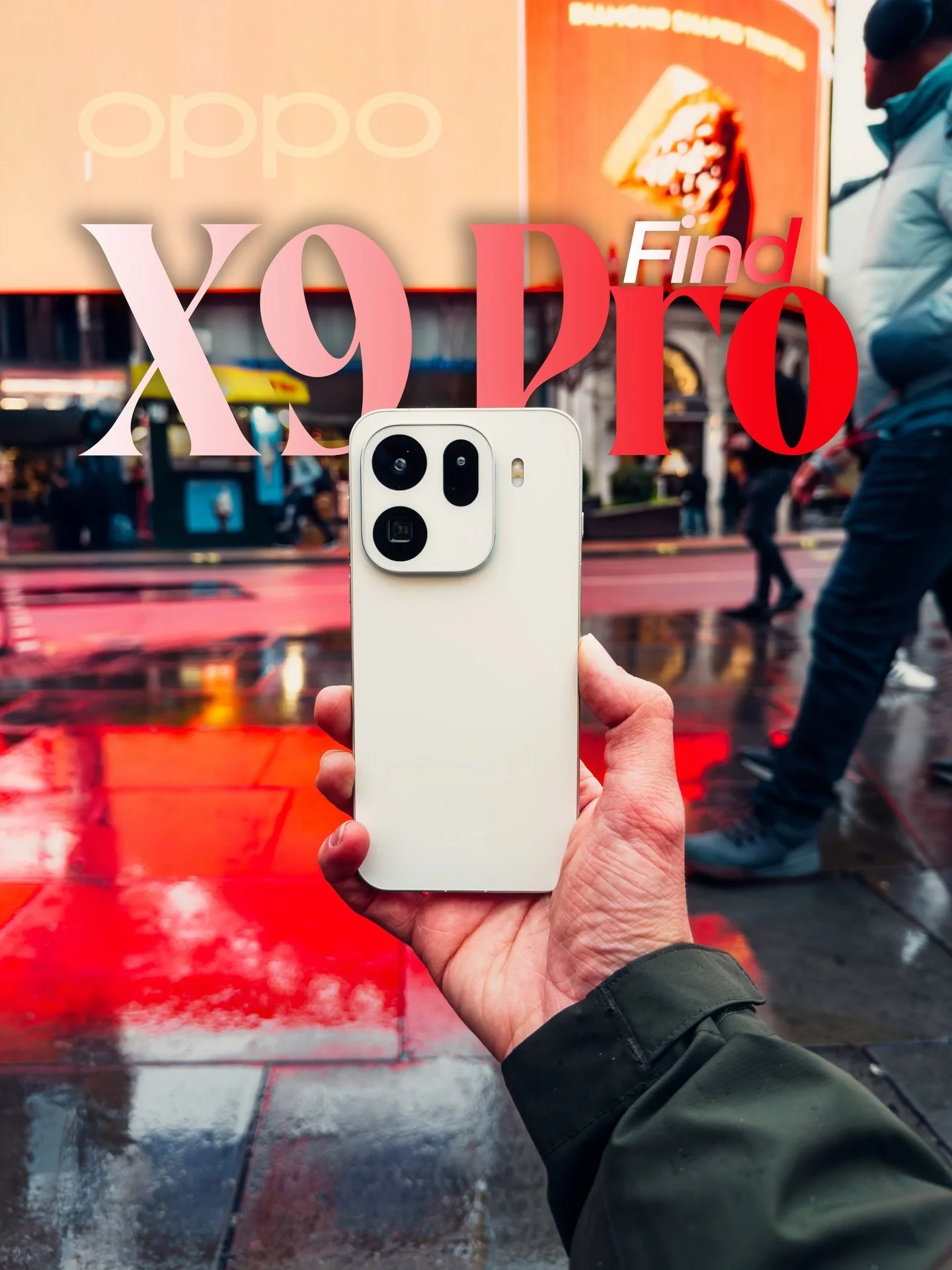 Wandering With A Phone 👇 Read

The easiest way to capture the beauty of a city like London is with your phone! The OPPO Find X9 Pro is such a powerful tool to carry in your pocket 200MP Super Zoom RAW photos enable me to capture London in day and ni