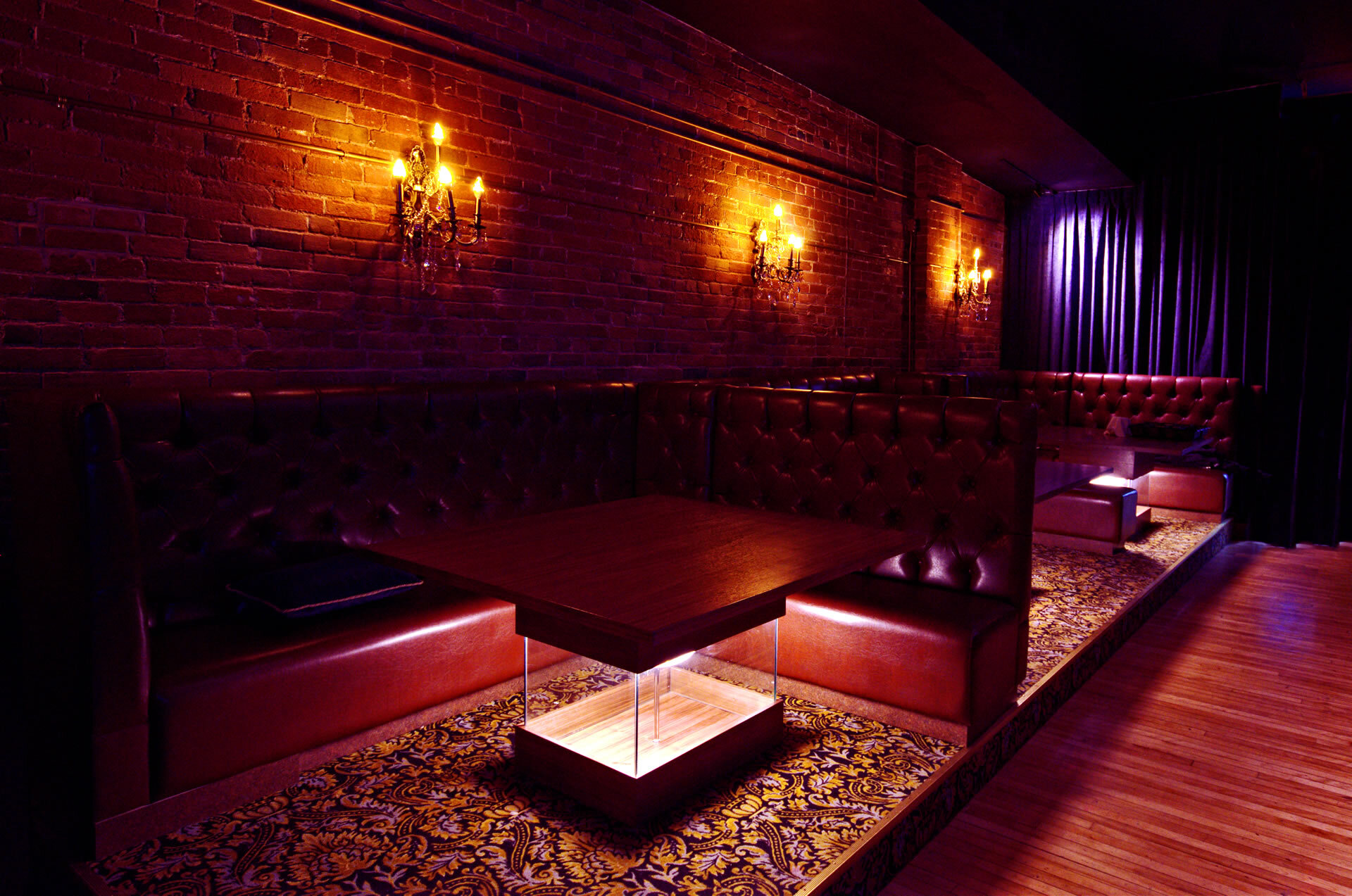 CC Lounge & Whisky Bar