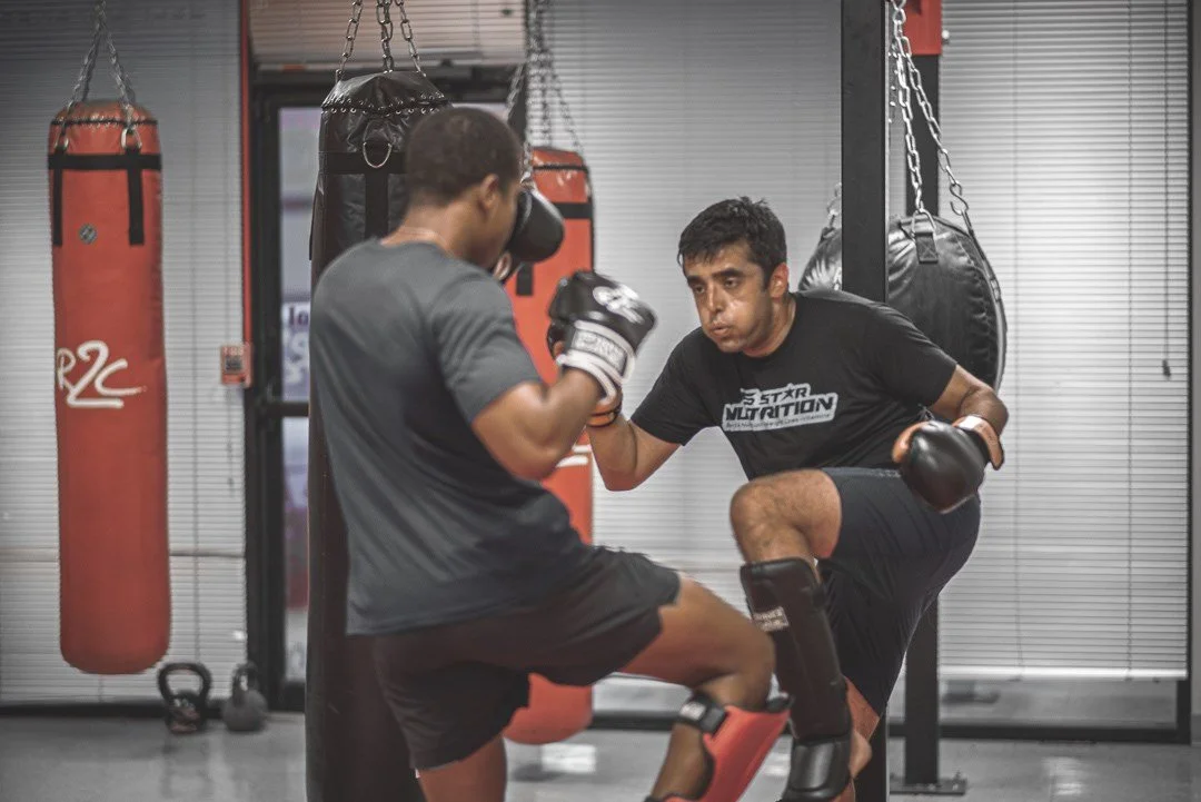 Muay Thai Clinch Basics: How to Control a Fight Up Close