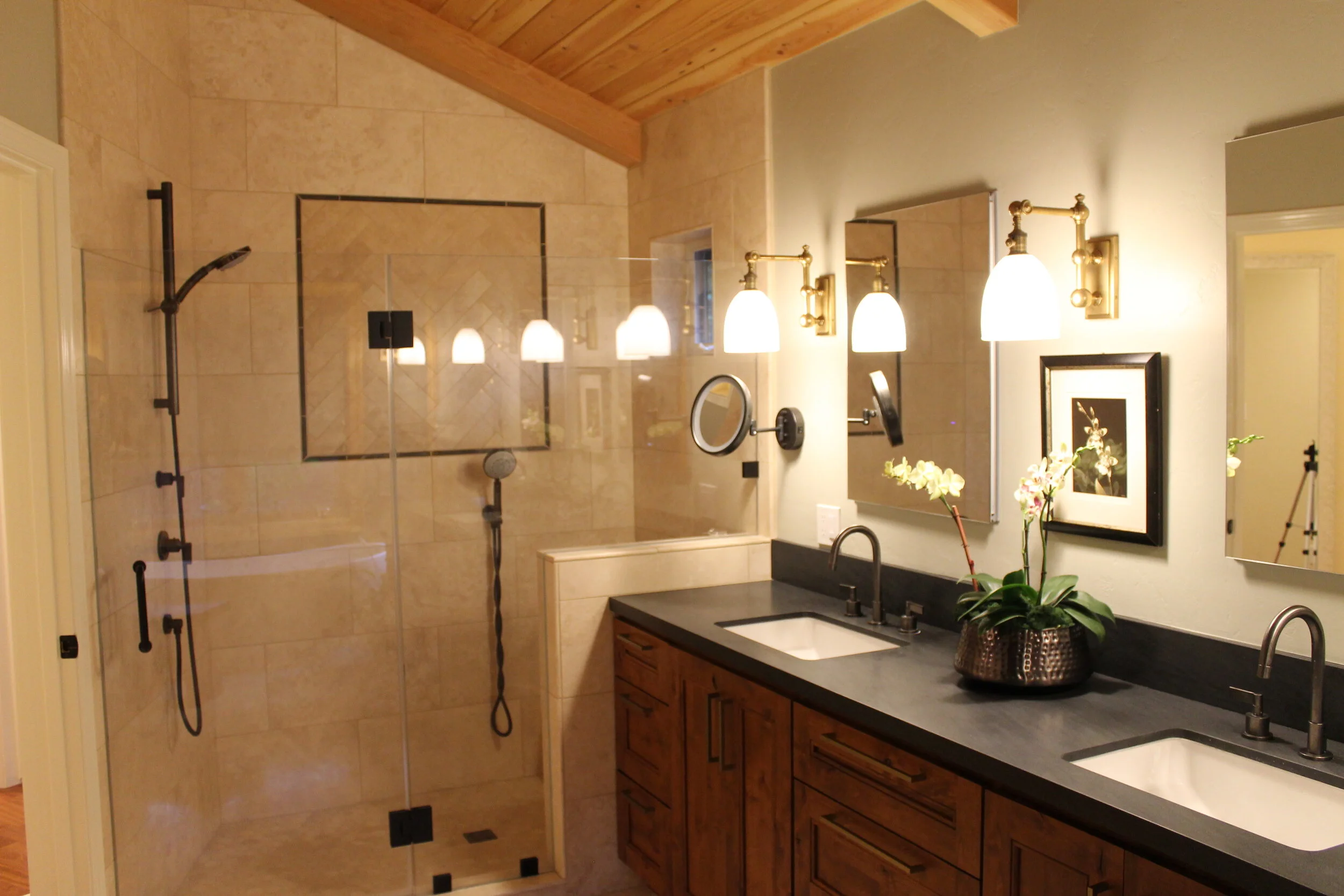 Rustic Elegant bathroom1.JPG