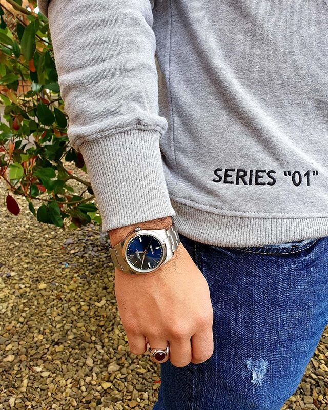 Go show @serial_fashion some love! Your luxury watches deserve to be worn with some luxury garments!🔥If only you could feel the fabrics through the screen🤯 
Any customers who quote Serial Fashion or have purchased any clothes from them will get an 