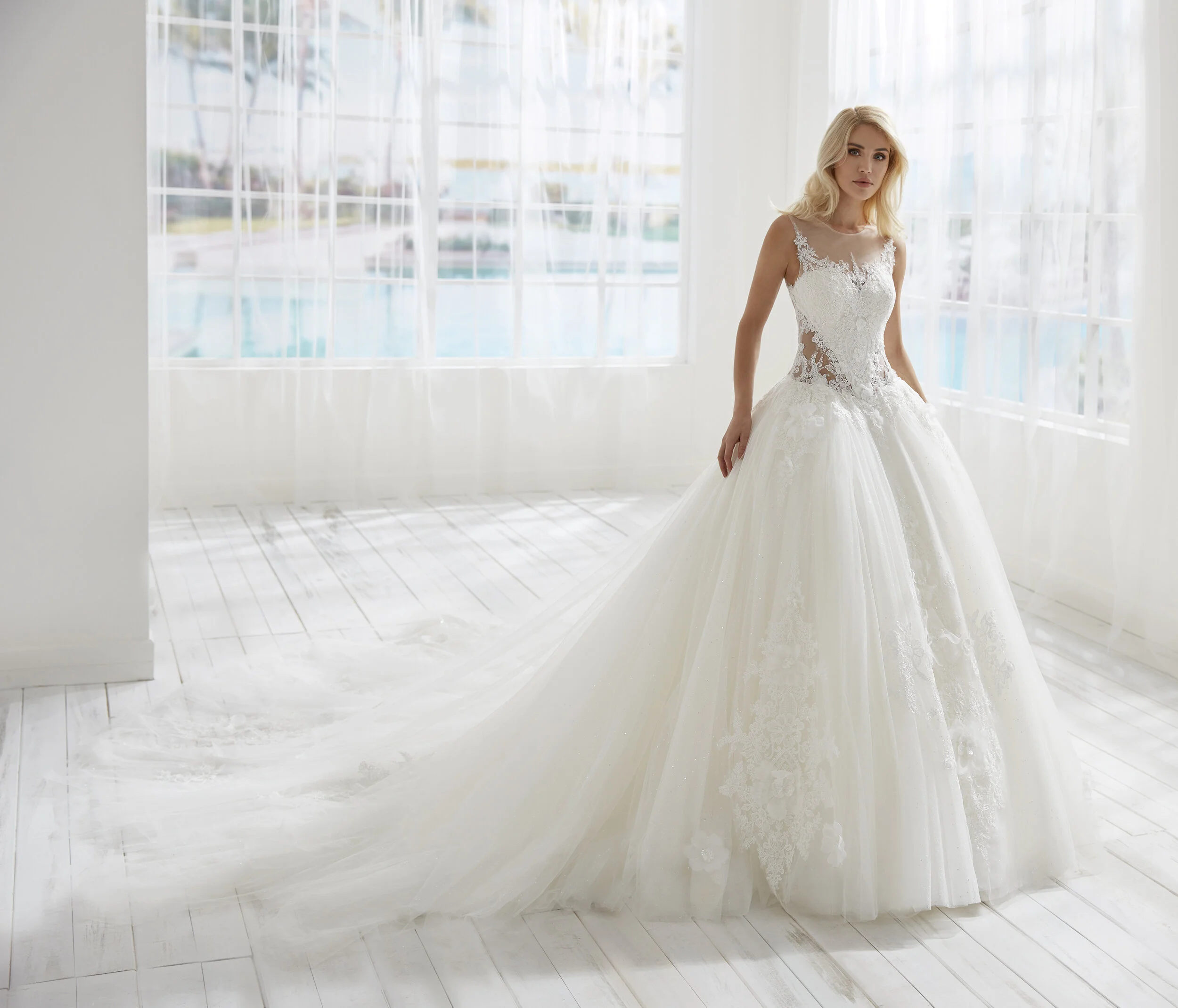 Brussels Randy Fenoli Bridal
