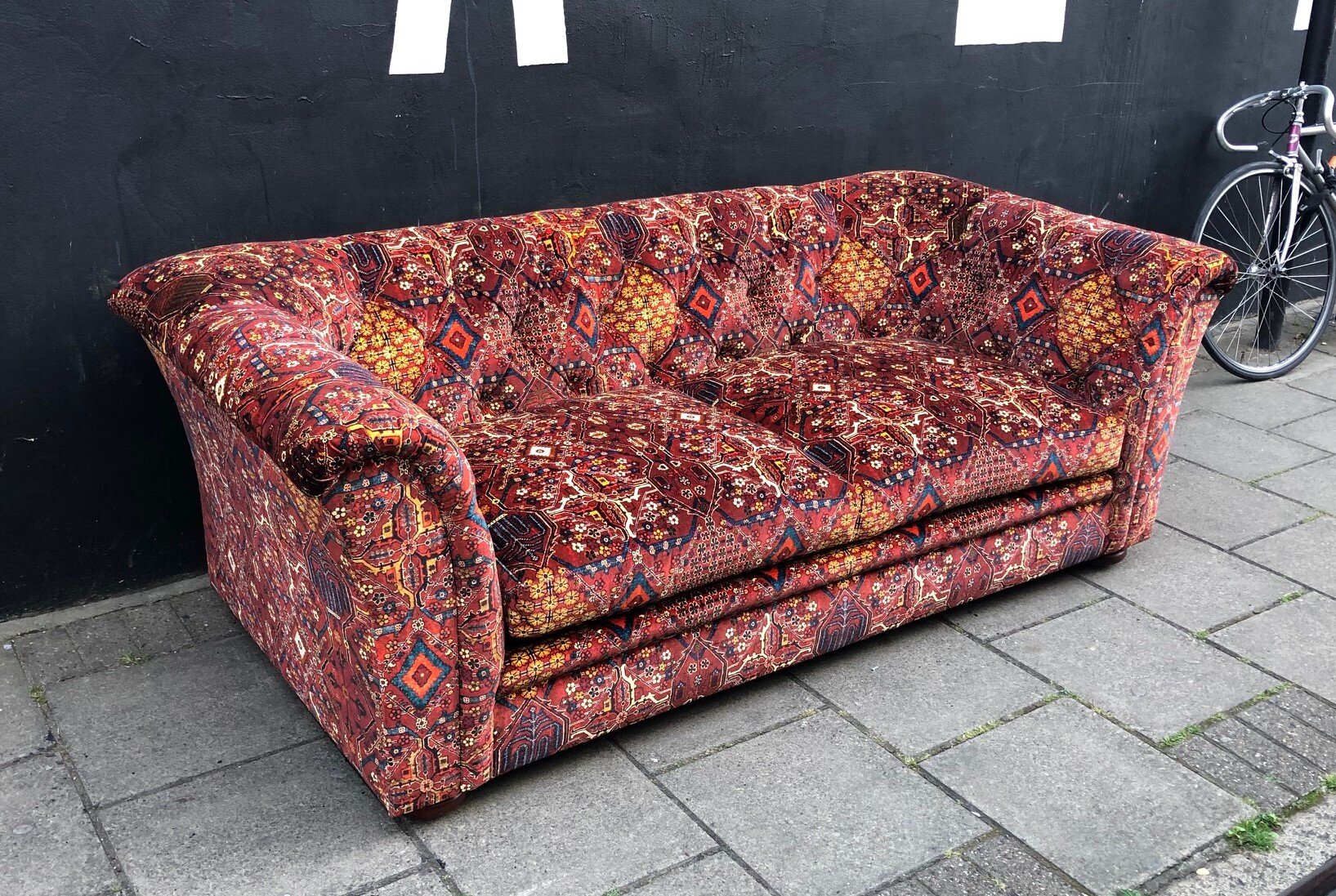Modern chesterfield sofa