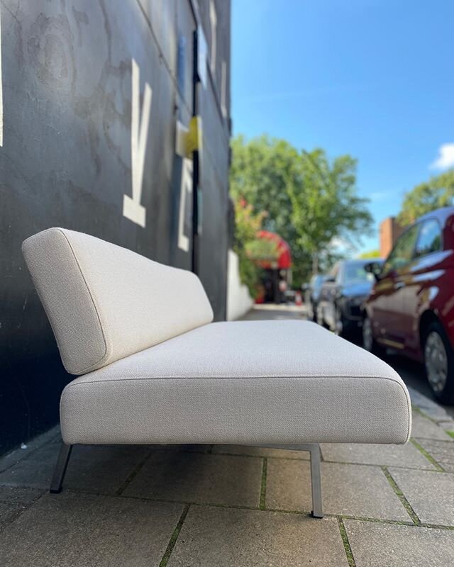 We&rsquo;ve started the sunny week by finishing off this smart 60s daybed, reupholstered in classic @kvadrattextiles Hallingdal 65. We&rsquo;re now back in the workshop full time, visored up, socially distanced and fully stocked with hand sanitiser. 