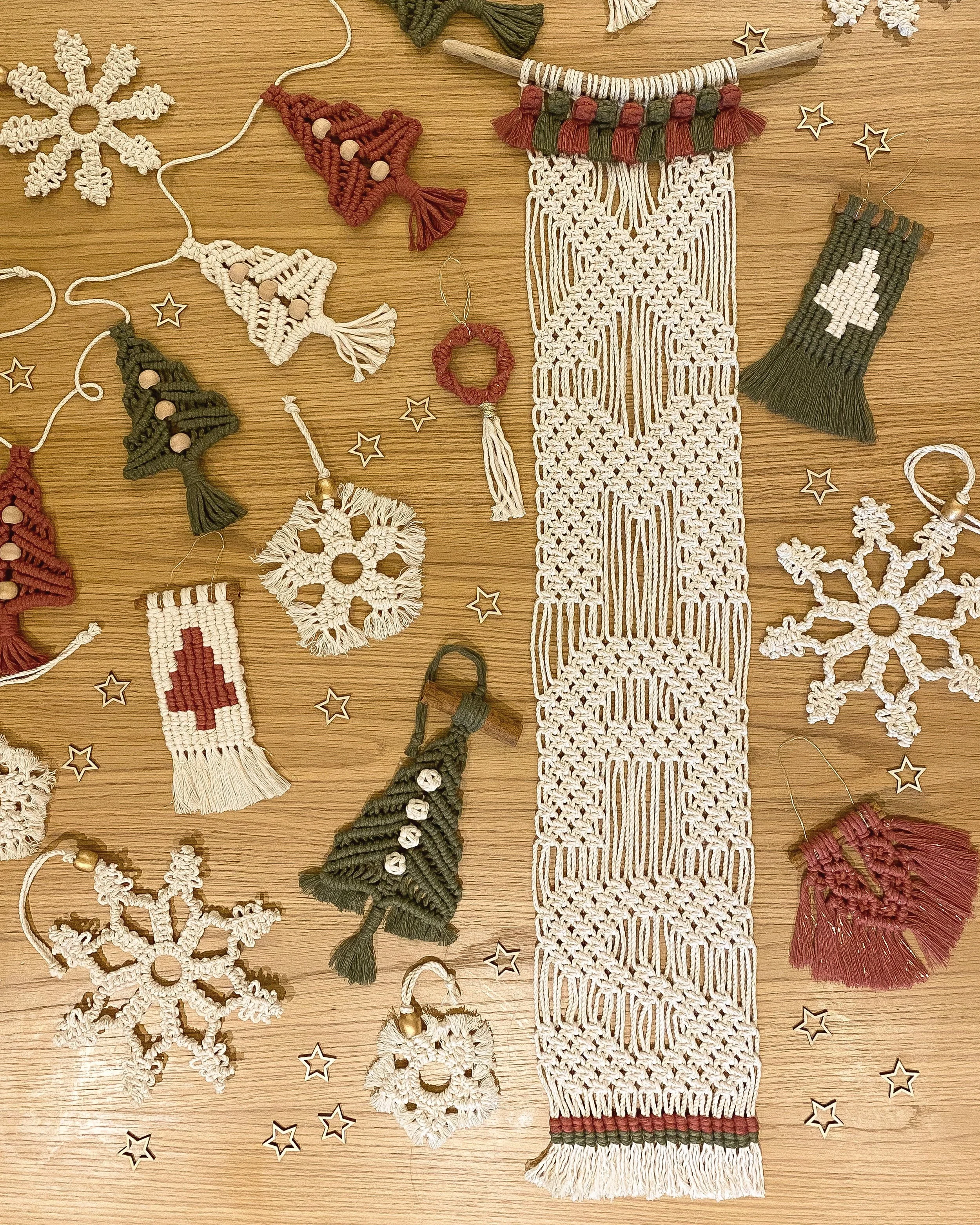 Macrame christmas 2.JPG