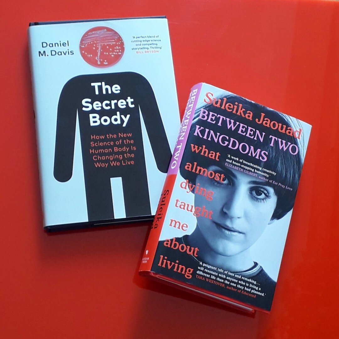 Summer reading challenge. I will report back.

What are you reading? 

Fiction?
Memoirs?
Facts?

#summerreading #summerreadinglist #summerreadingchallenge #ilovebigbooksandicannotlie #lovebooks #whatareyoureading #booksabouthealth #booksaboutthebody 