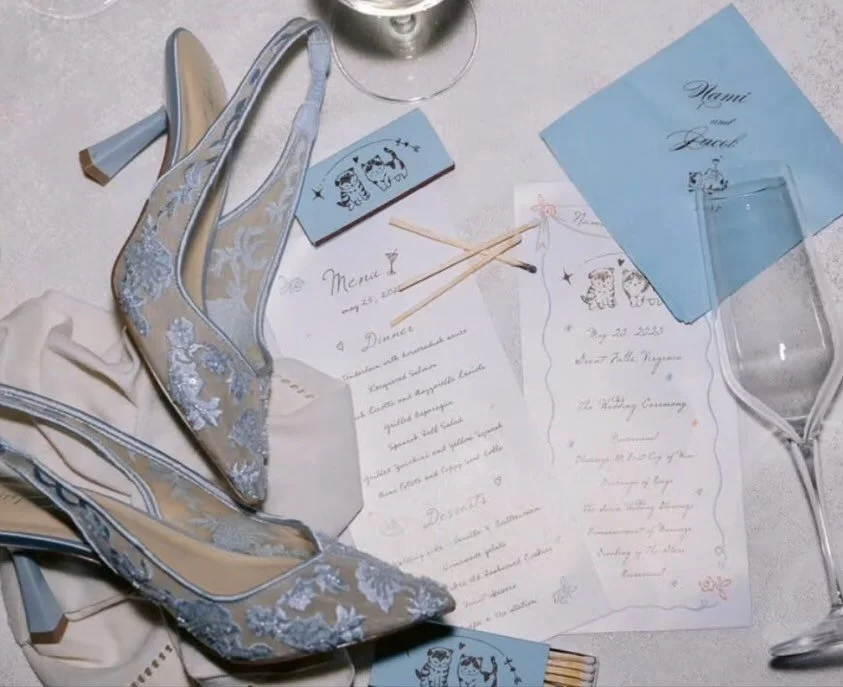 Small touches, big impact💞 we are still dreaming about these beautiful details!

📸: @lindsaymackphoto 
📸: @lovelifeimages 
📸: @annaschmidtphoto 

#weddingdetails #weddingday #weddings #weddings #weddingstationery #weddingplanners #weddingphotoins