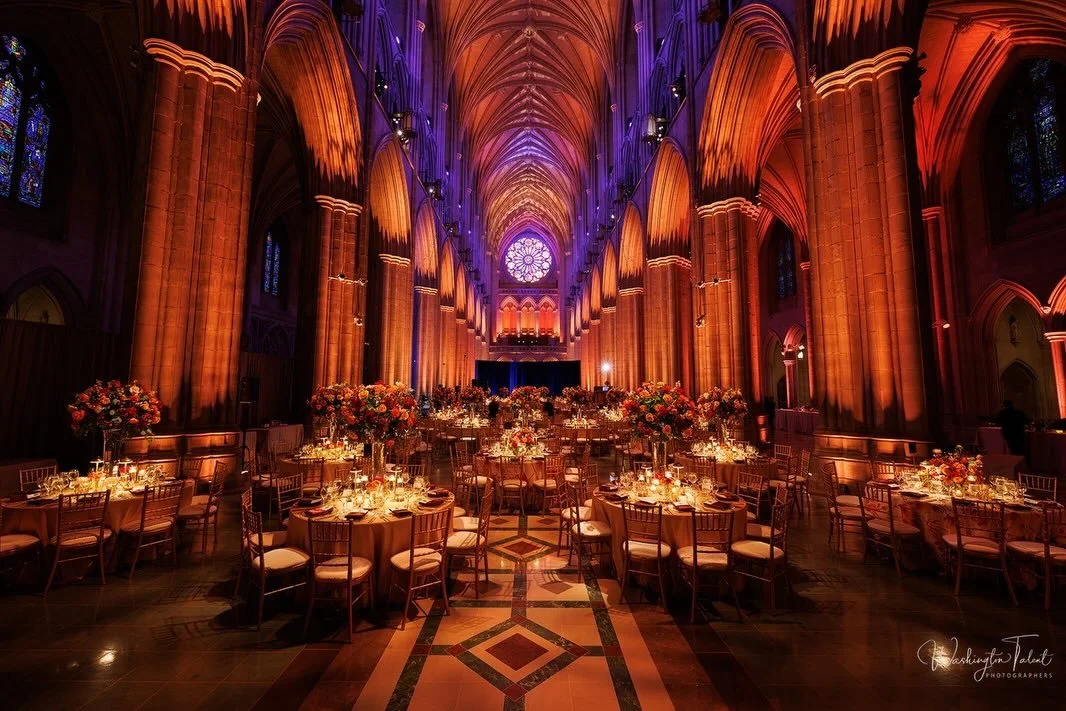 An evening where design told the story 🍂
This thanksgiving- inspired Masonic Gala was layered with warm autumn textures, elevated tablescapes, and timeliness detail. From the rich color palette to luxurious finishes, every detail was curated to refl