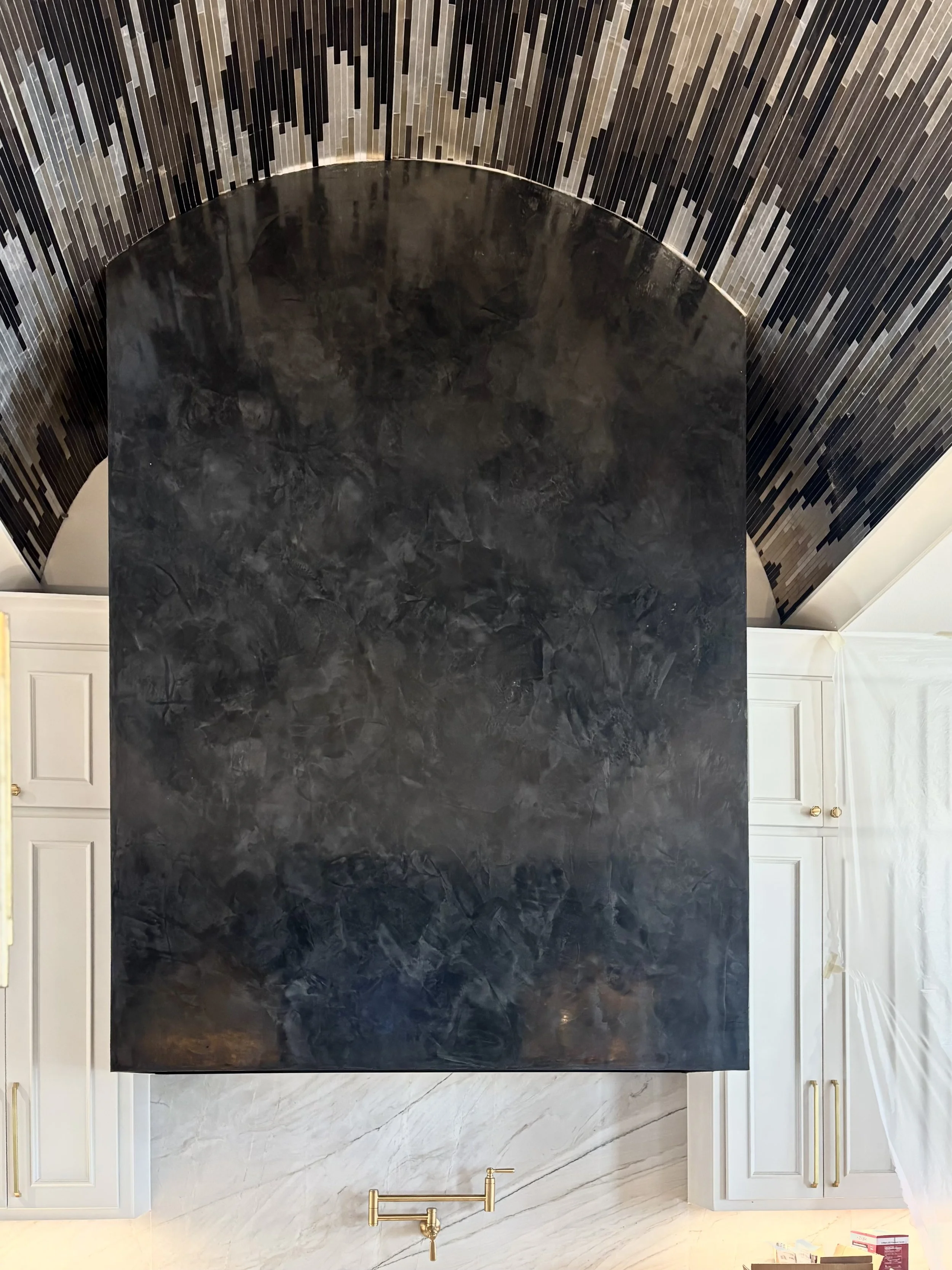  Black limestone plaster 