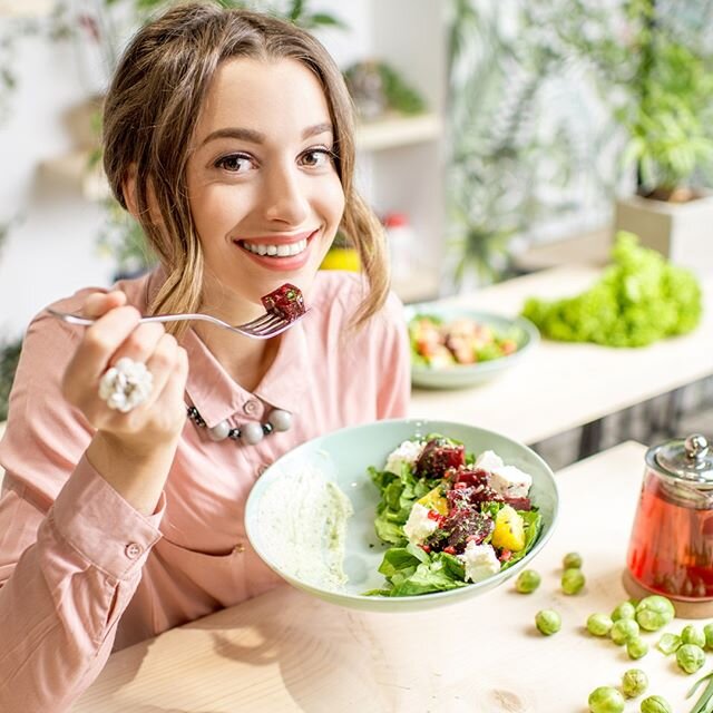 Happy-Healthy-Life⁠
.⁠
Living a happy healthy life for a long time doesnt not mean you have to be thrashing yourself with HIIT and counting calories every single meal.⁠
.⁠
It does not mean you have to spend hours in the gym, destroying every muscle y